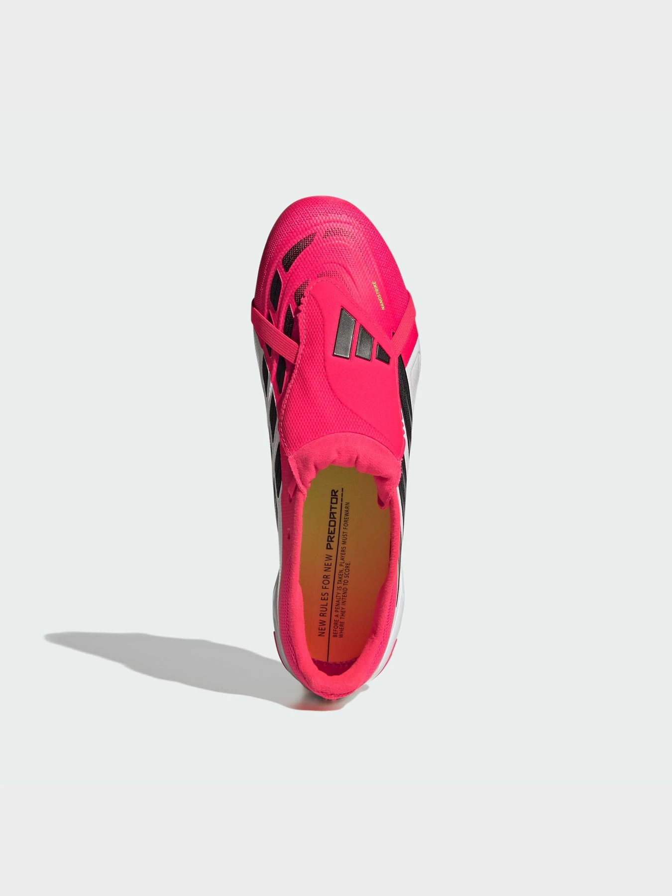 Кроссовки Adidas Predator модель JS0422 Фото