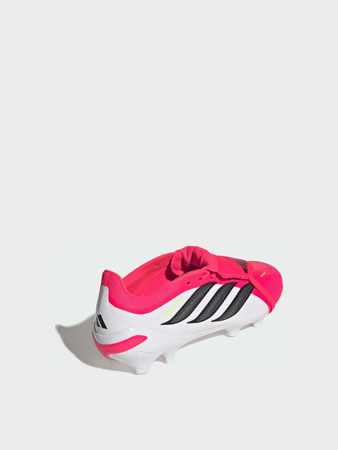 Кроссовки Adidas Predator модель JS0422 Фото