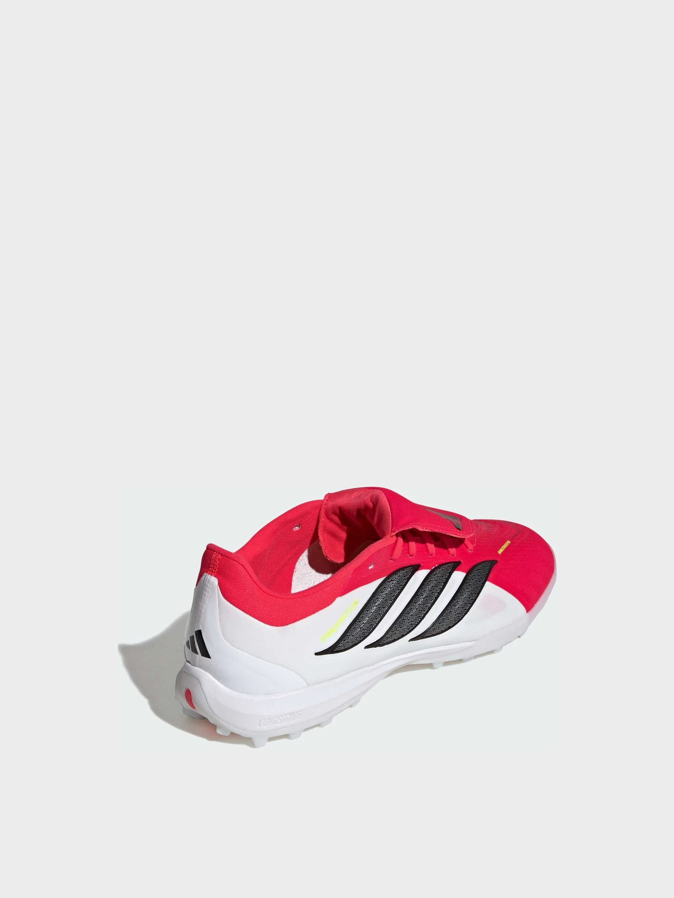 Кросівки Adidas Predator модель JR7866 Кросівки Adidas Predator модель JR7866 Фото