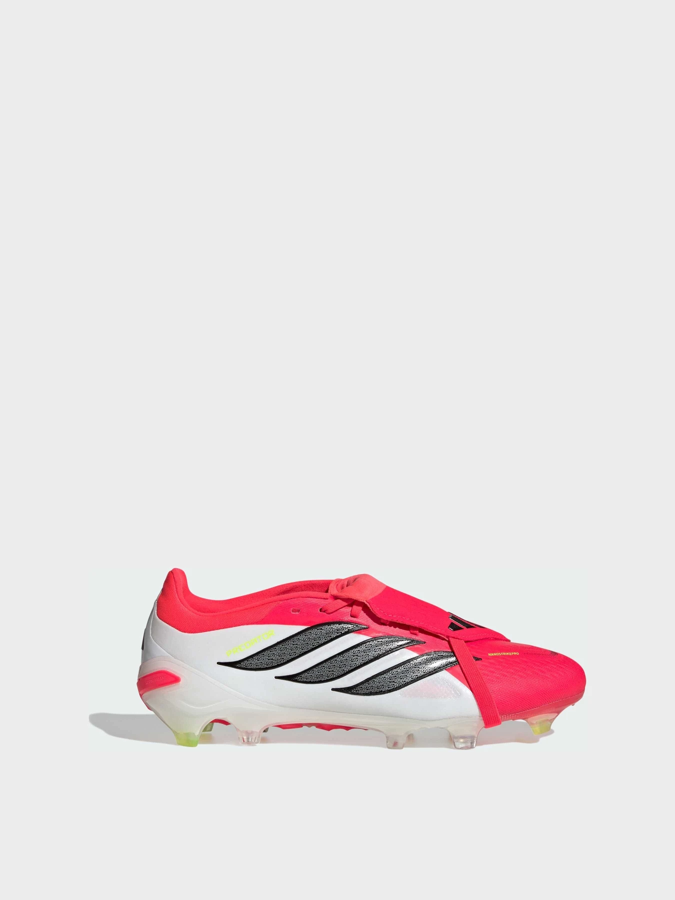 Кросівки Adidas Predator модель JS0950 Фото
