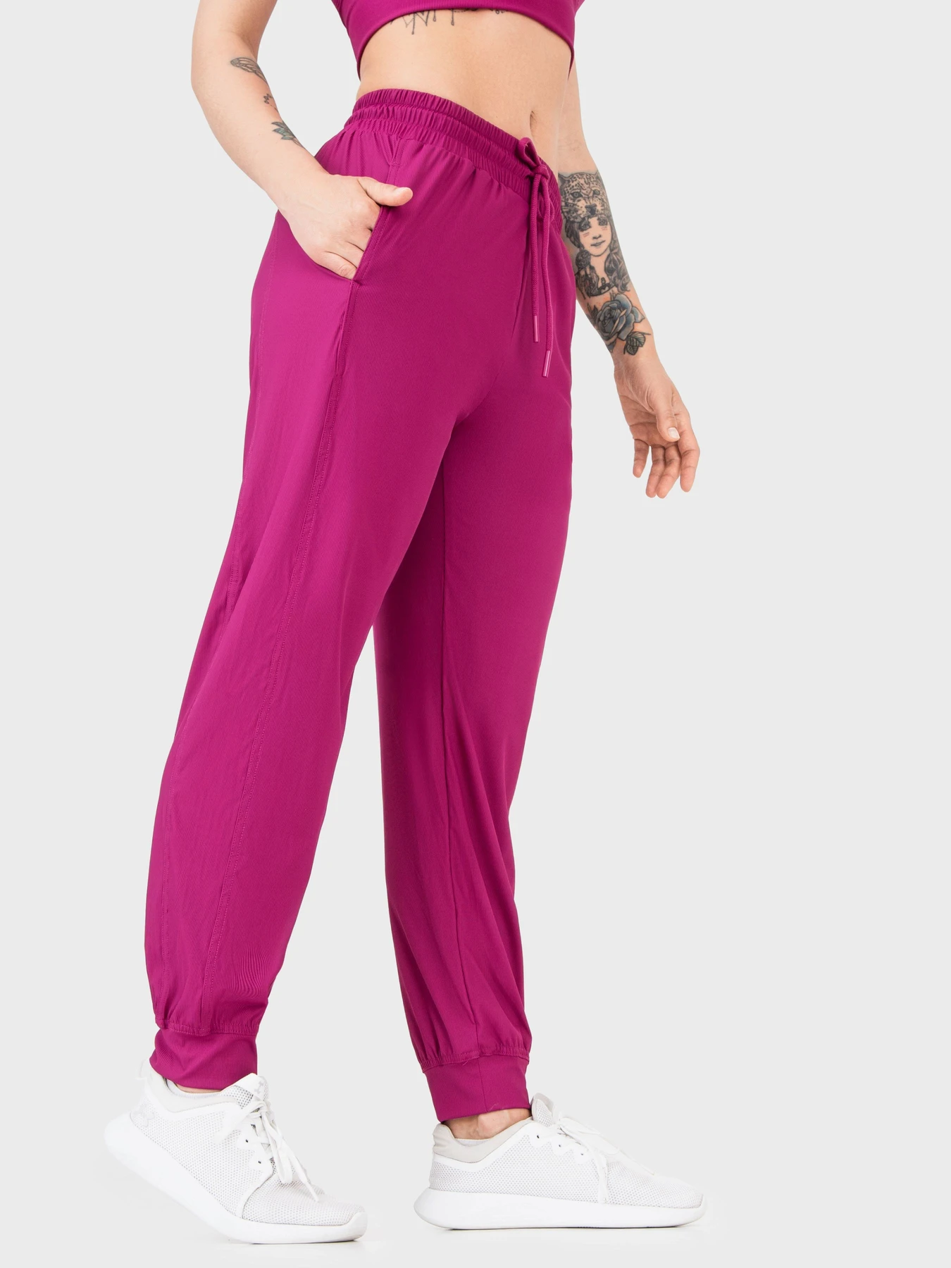 Брюки AVECS модель 50604-21 Брюки AVECS модель 50604-21 Фото