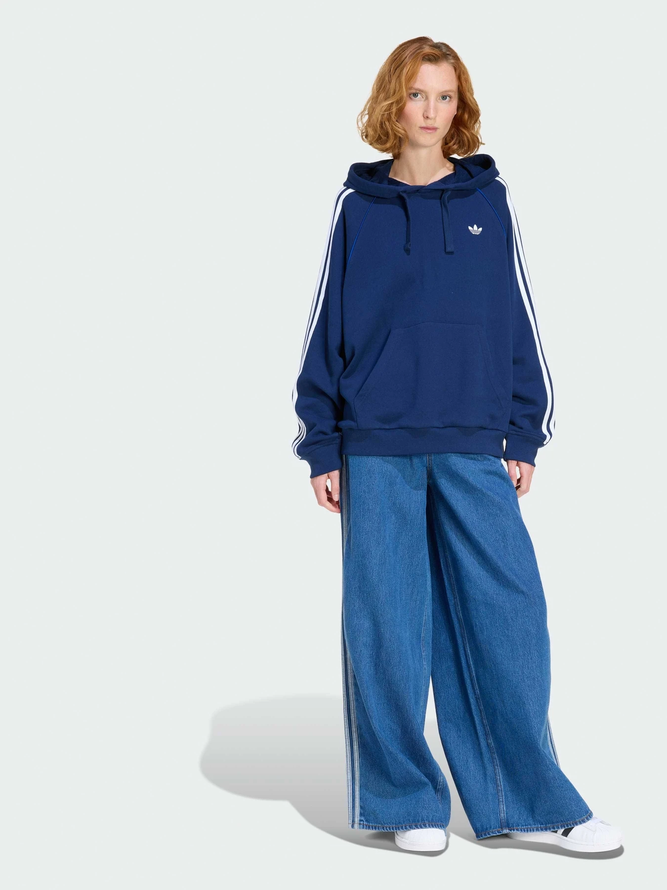 Джинси Adidas Adicolor модель KD2906 Джинси Adidas Adicolor модель KD2906 Фото