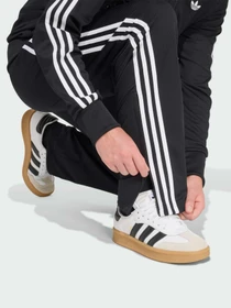 Штани Adidas Adicolor модель KE0767 Фото