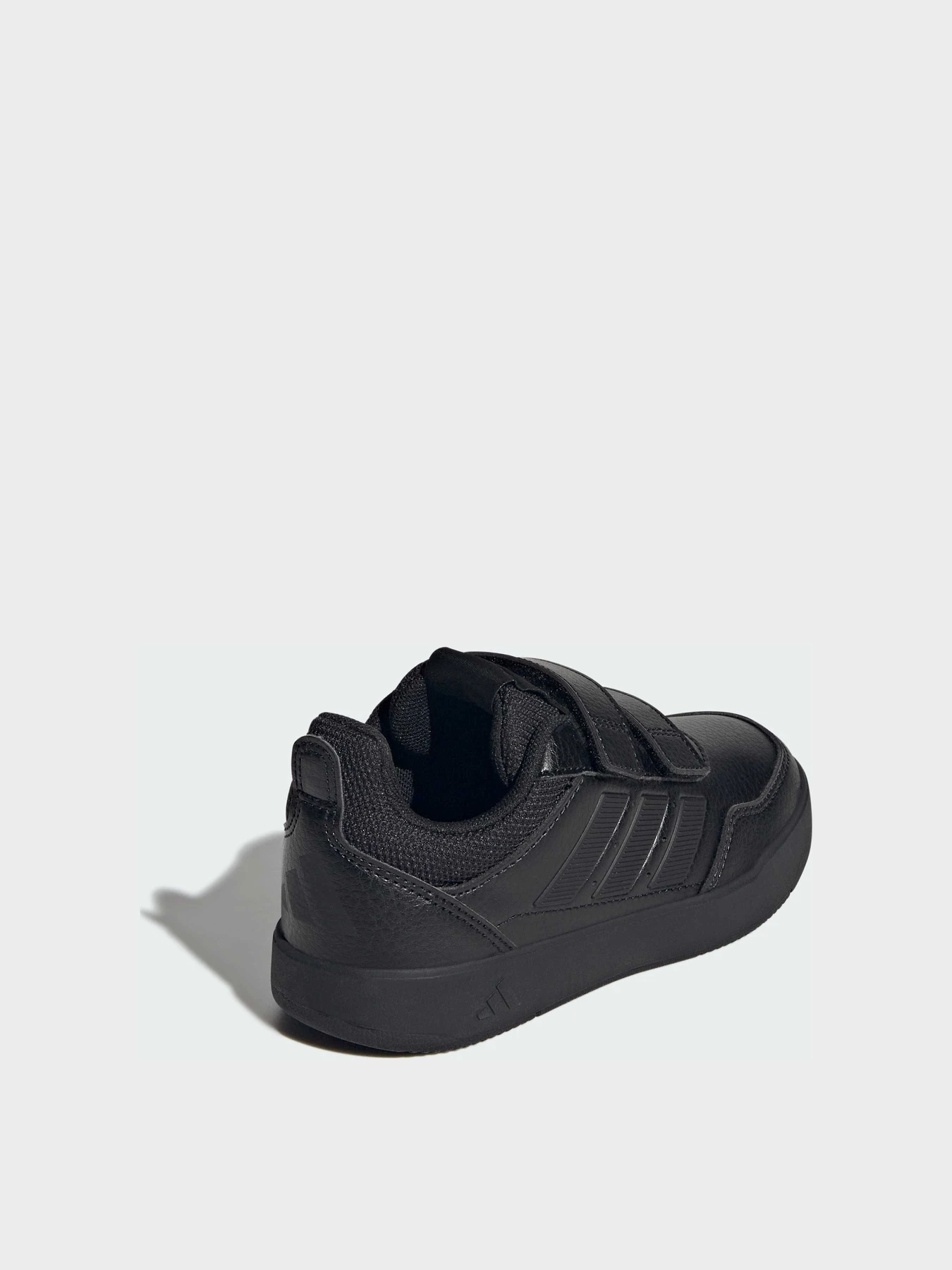 Кроссовки Adidas модель JQ1841 Кроссовки Adidas модель JQ1841 Фото