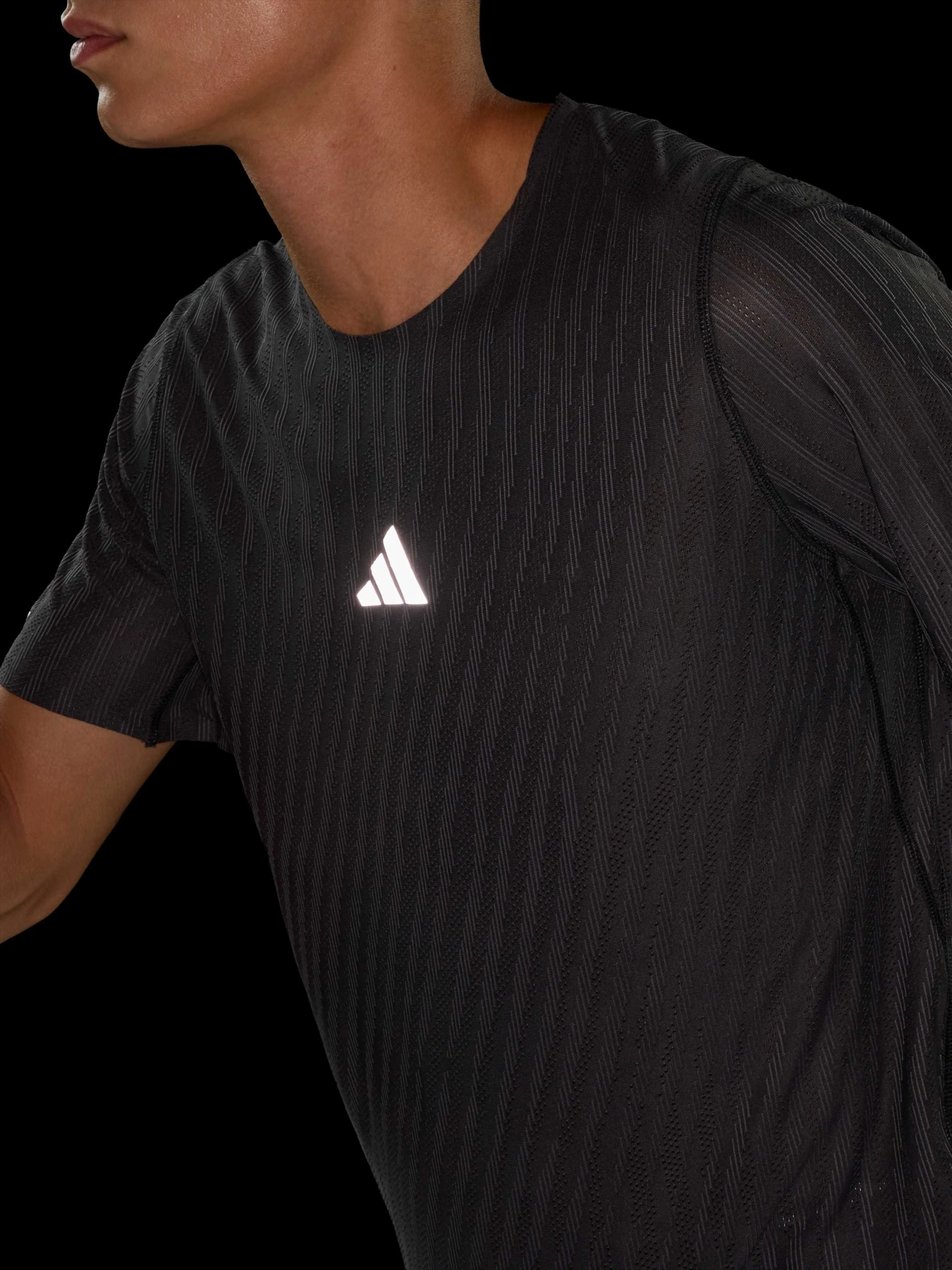 Футболки и поло Adidas модель KA2381 Футболки и поло Adidas модель KA2381 Фото