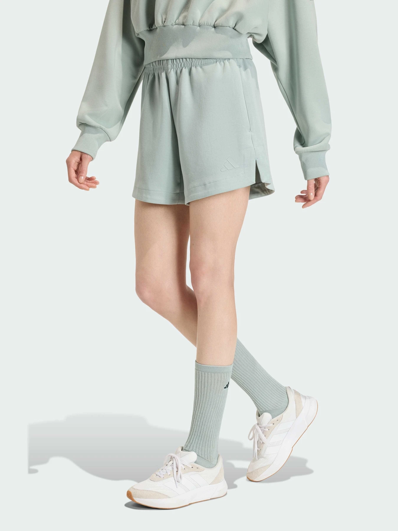 Шорты Adidas модель KA6996 Шорты Adidas модель KA6996 Фото