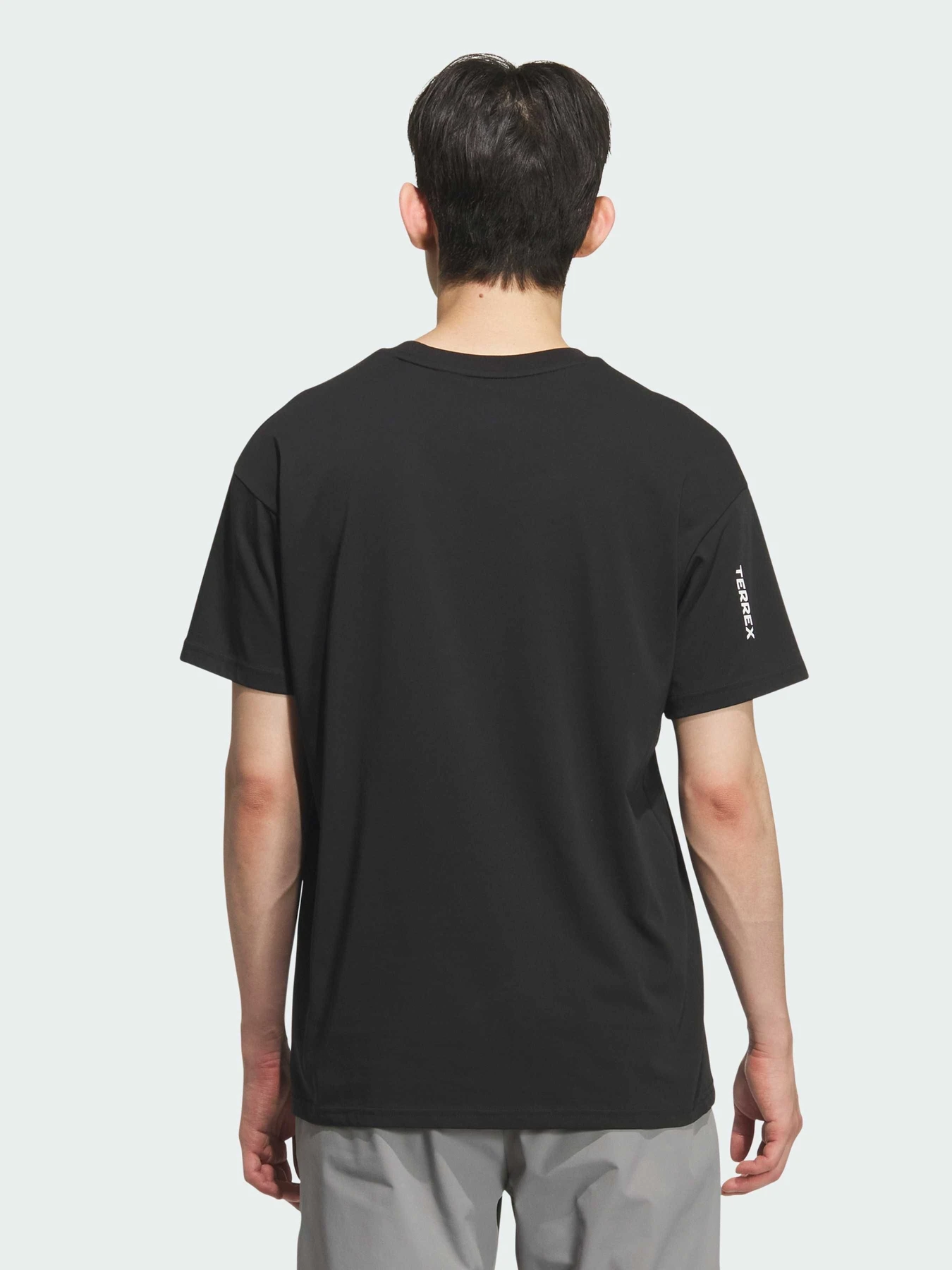 Футболки і поло Adidas модель KE3720 Футболки і поло Adidas модель KE3720 Фото