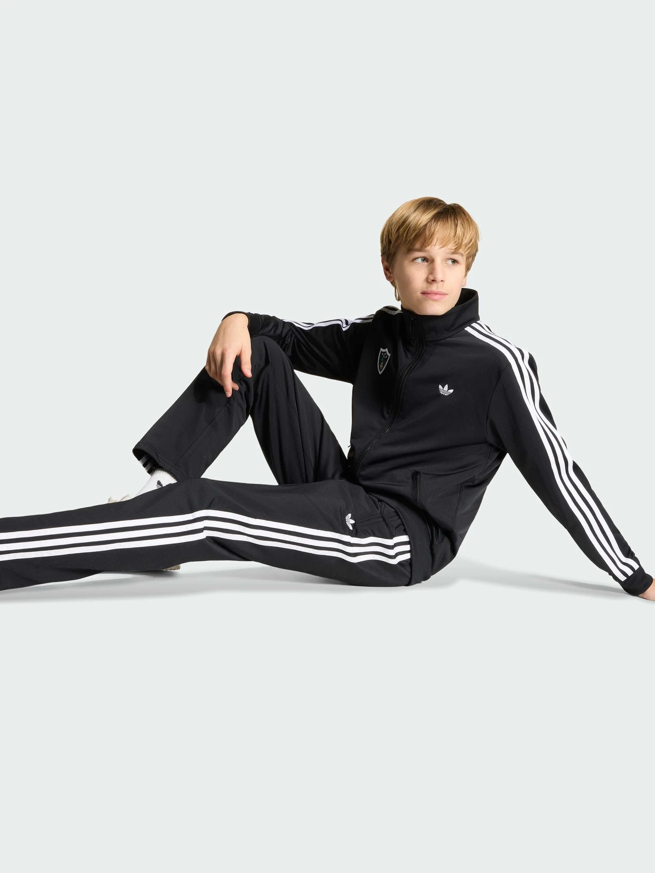 Худі та світшоти Adidas x Disney модель KC8440 Худі та світшоти Adidas x Disney модель KC8440 Фото