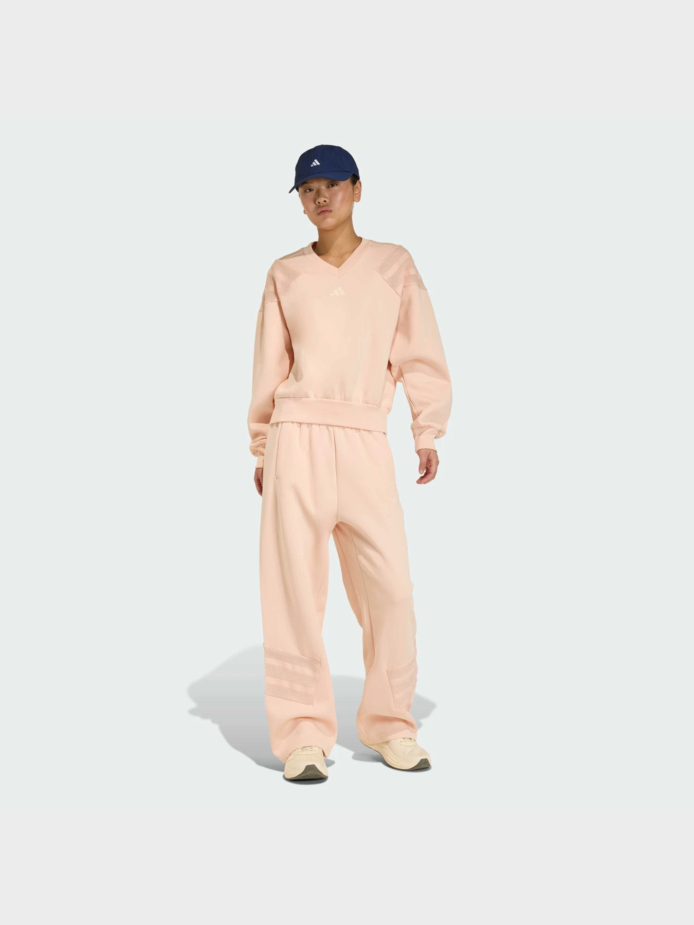 Худи и свитшоты Adidas модель KB4248 Худи и свитшоты Adidas модель KB4248 Фото