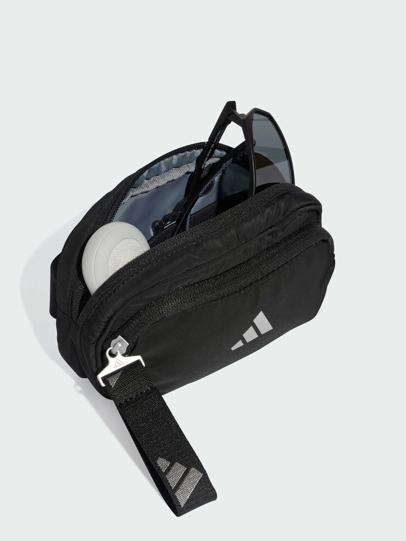 Сумки Adidas Clima модель JE3225 Сумки Adidas Clima модель JE3225 Фото