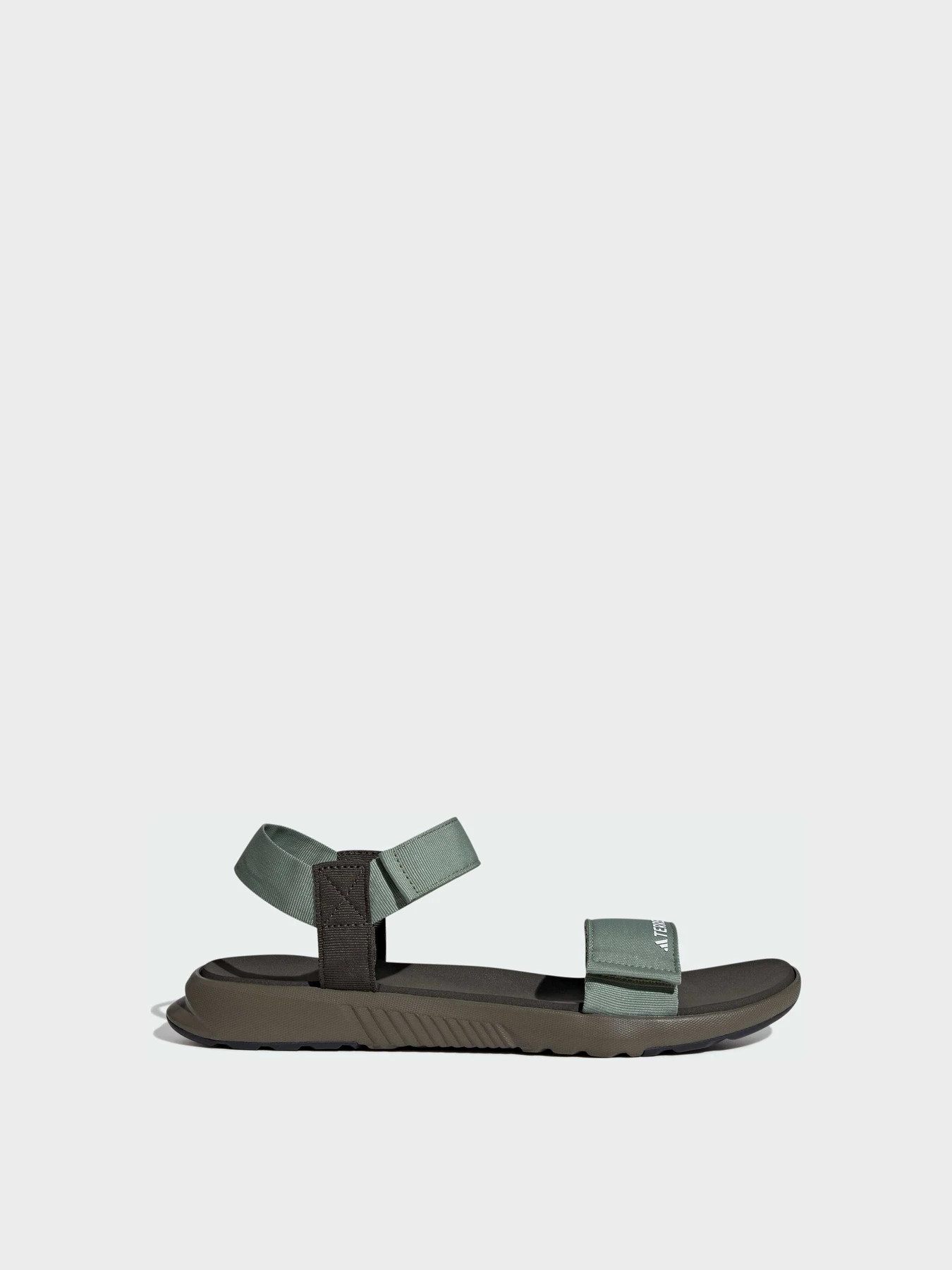 Сандалии Adidas модель JR8403 Сандалии Adidas модель JR8403 Фото