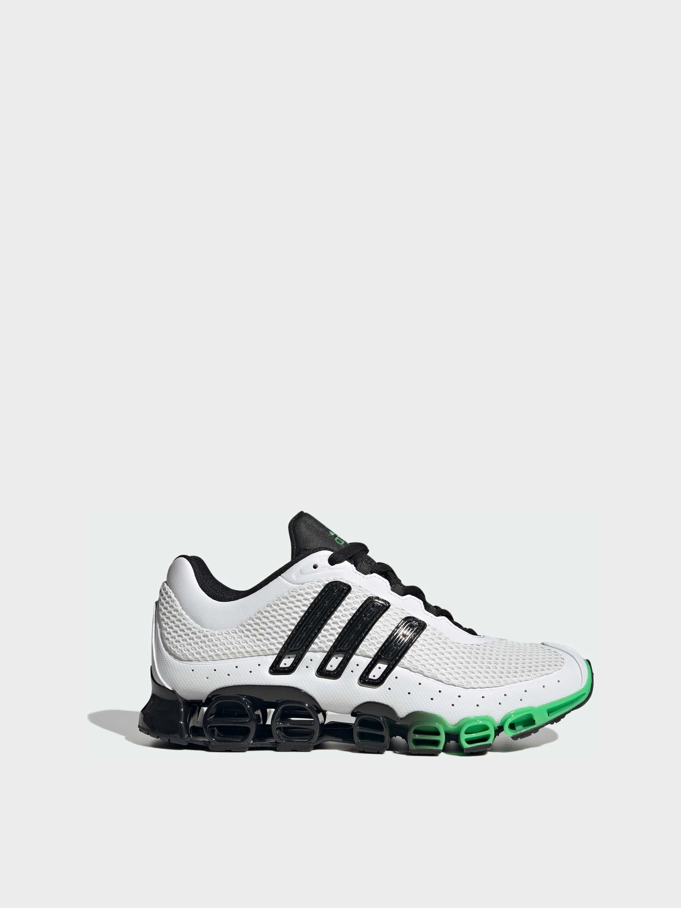 Кроссовки Adidas модель IH9400 Кроссовки Adidas модель IH9400 Фото