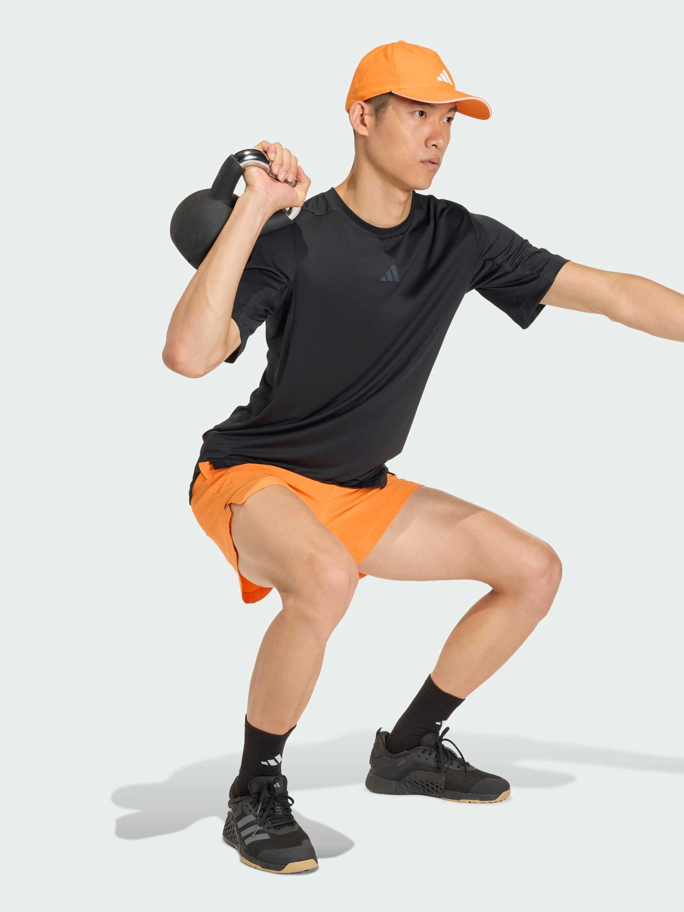 Футболки и поло Adidas модель KE9932 Футболки и поло Adidas модель KE9932 Фото