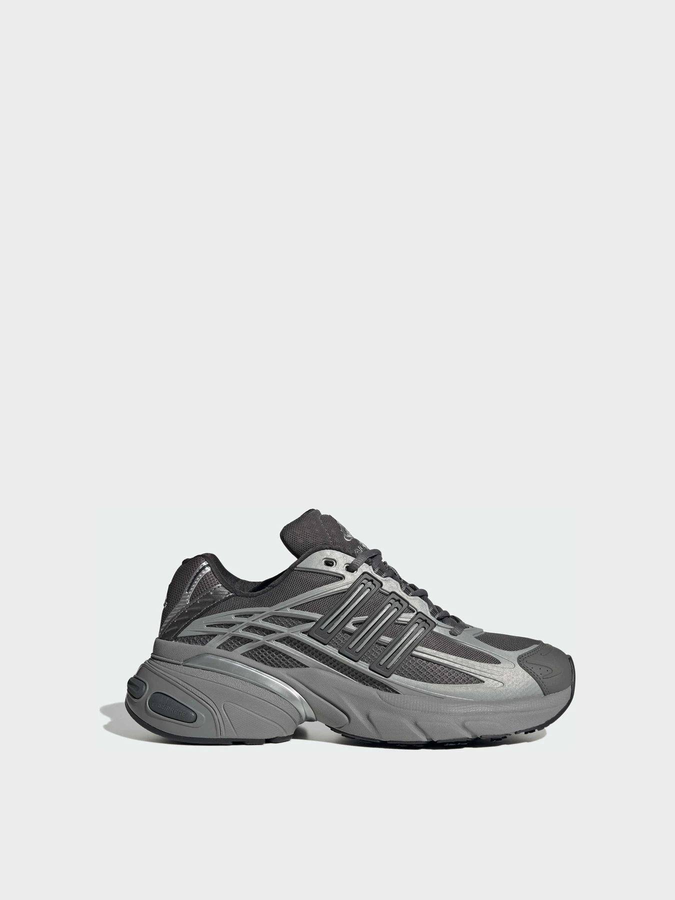 Кроссовки Adidas модель HQ7554 Кроссовки Adidas модель HQ7554 Фото