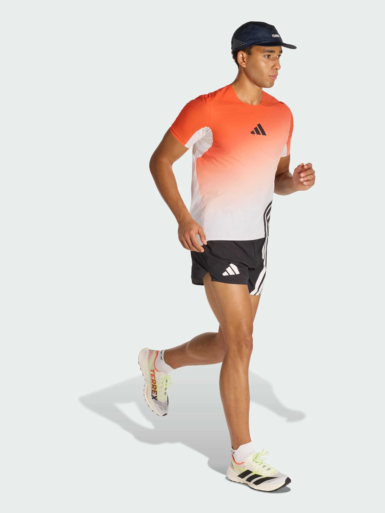 Футболки і поло Adidas модель JV9036 Футболки і поло Adidas модель JV9036 Фото