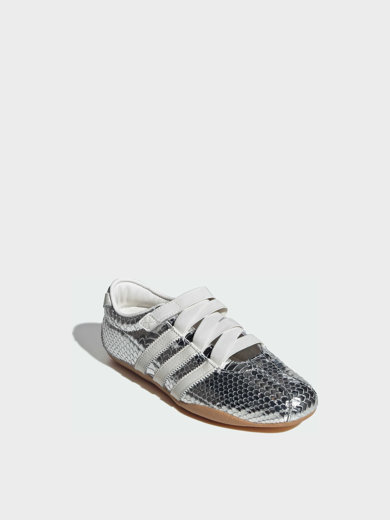 Кроссовки Adidas модель KI4312 Кроссовки Adidas модель KI4312 Фото