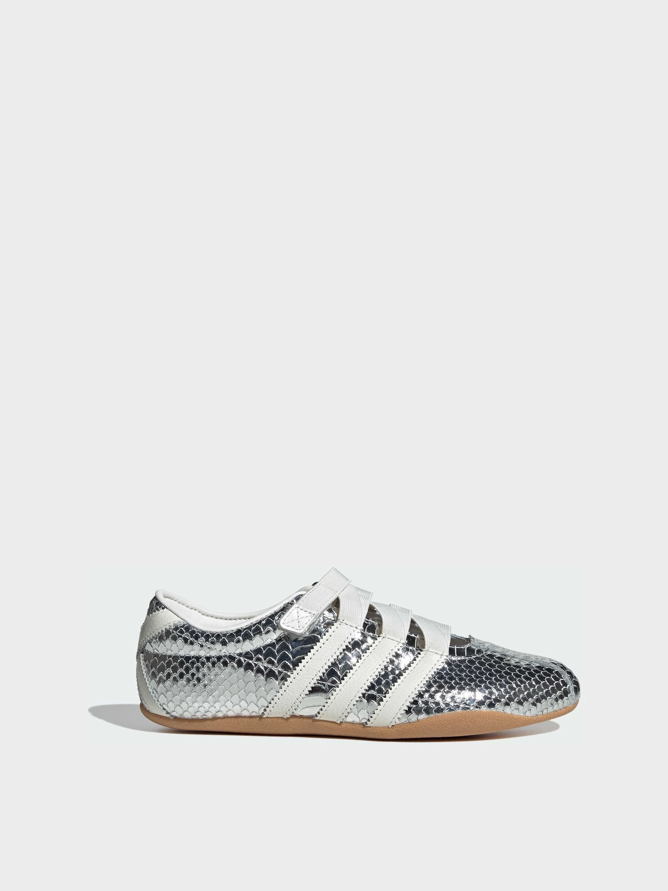 Кроссовки Adidas модель KI4312 Кроссовки Adidas модель KI4312 Фото