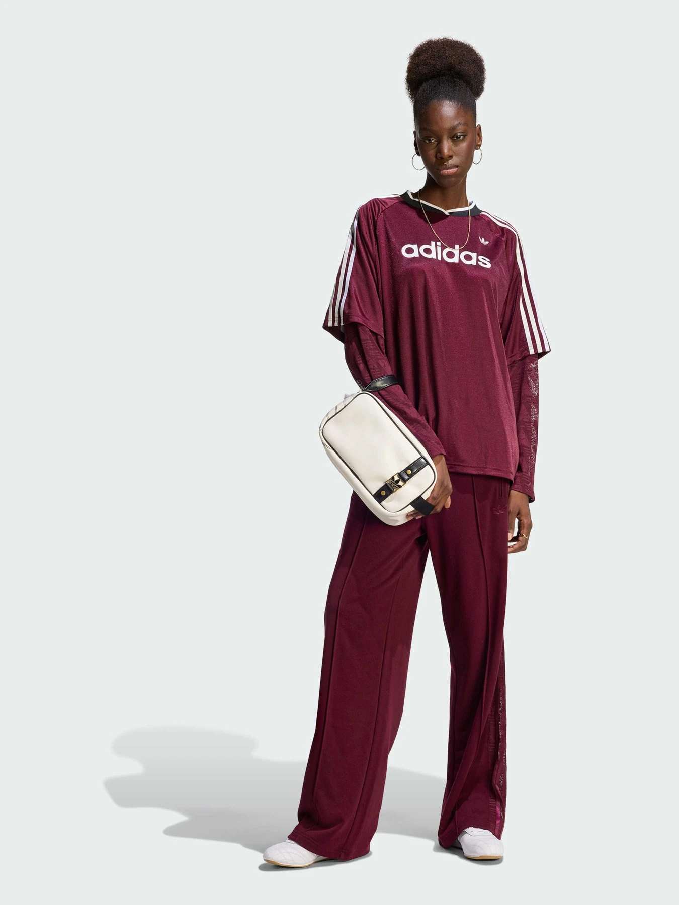 Худи и свитшоты Adidas модель KC6432 Худи и свитшоты Adidas модель KC6432 Фото