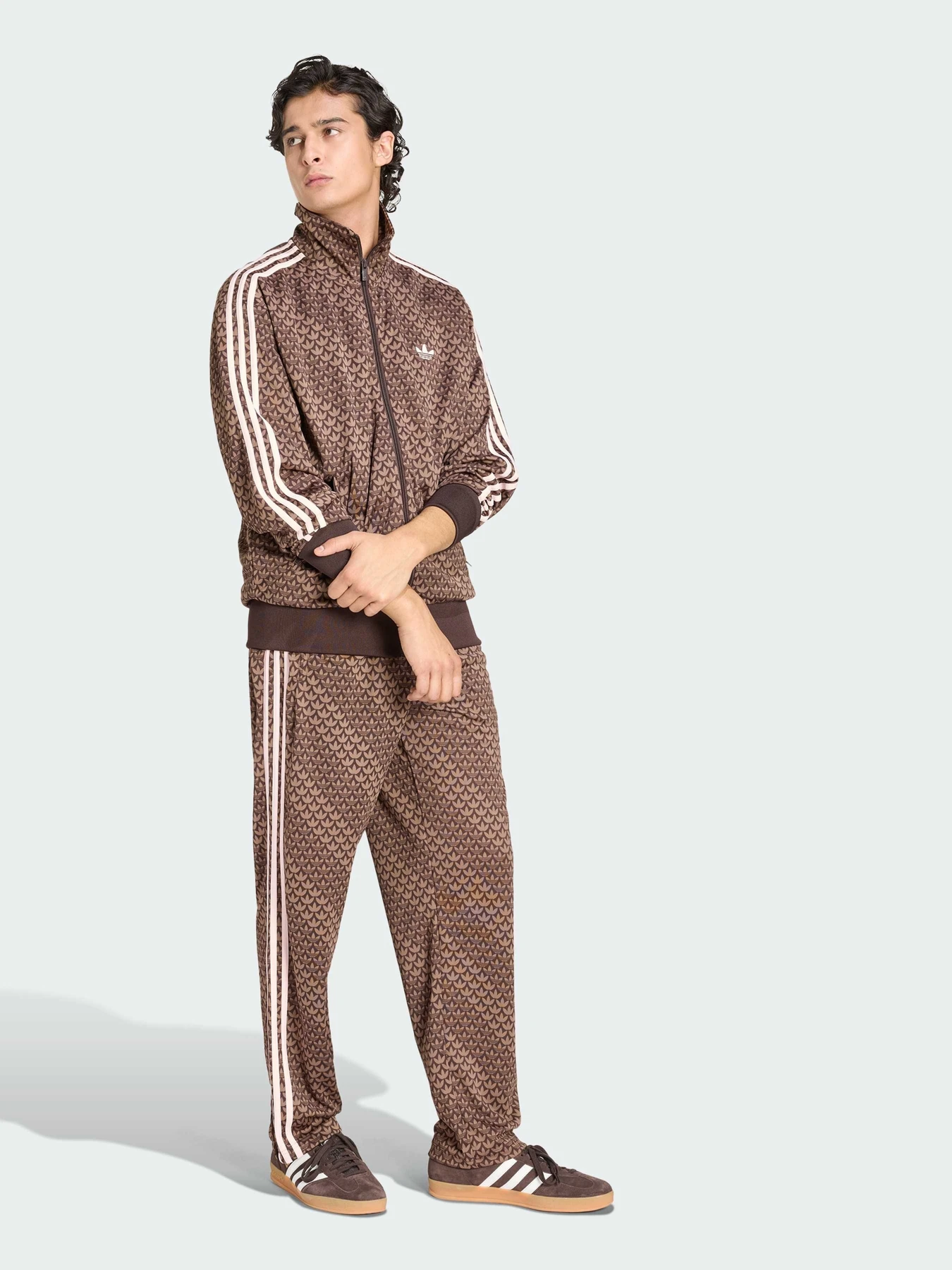 Худи и свитшоты Adidas Graphics модель KE1677 Фото