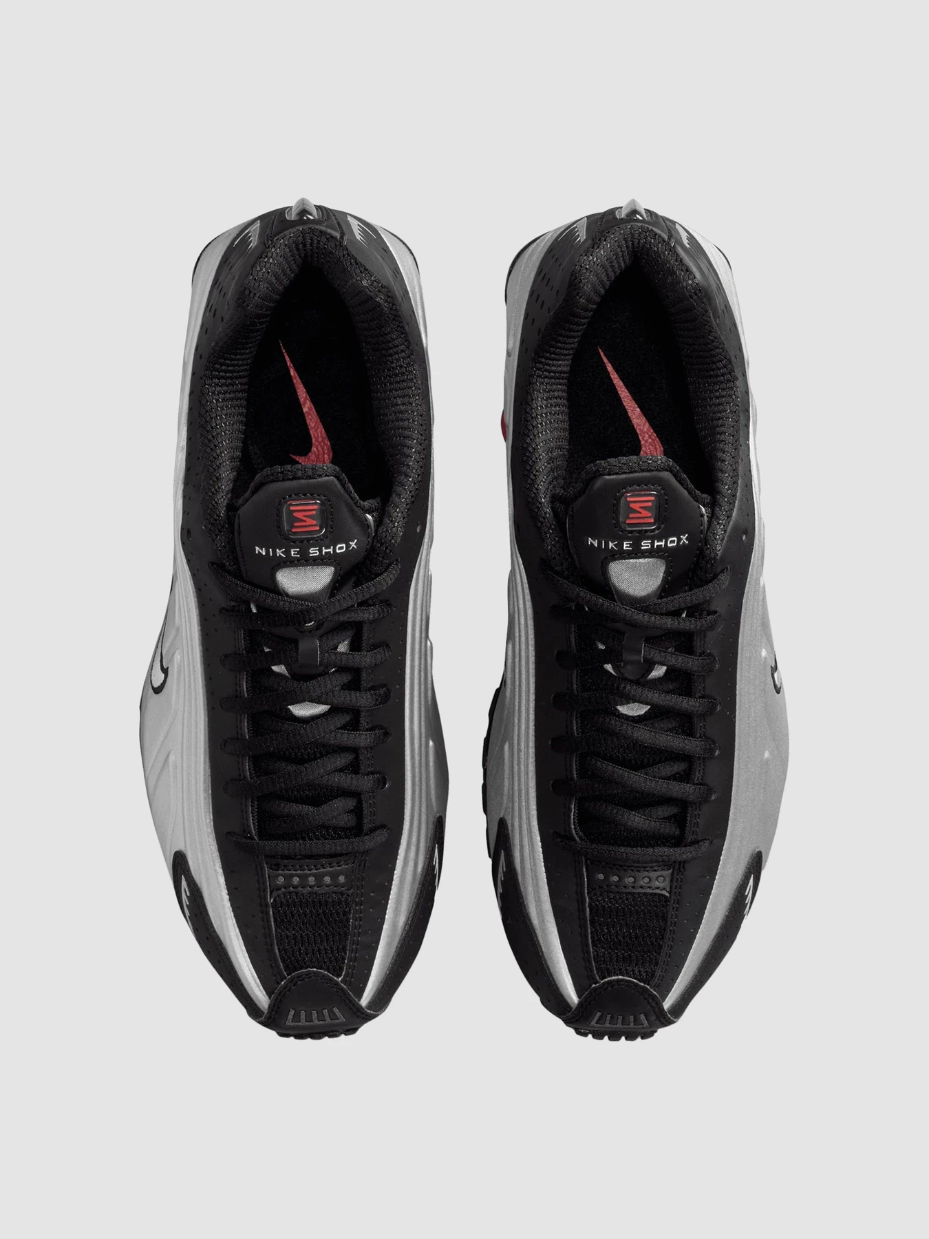 Кросівки NIKE Shox R4 модель AR3565-011 Кросівки NIKE Shox R4 модель AR3565-011 Фото