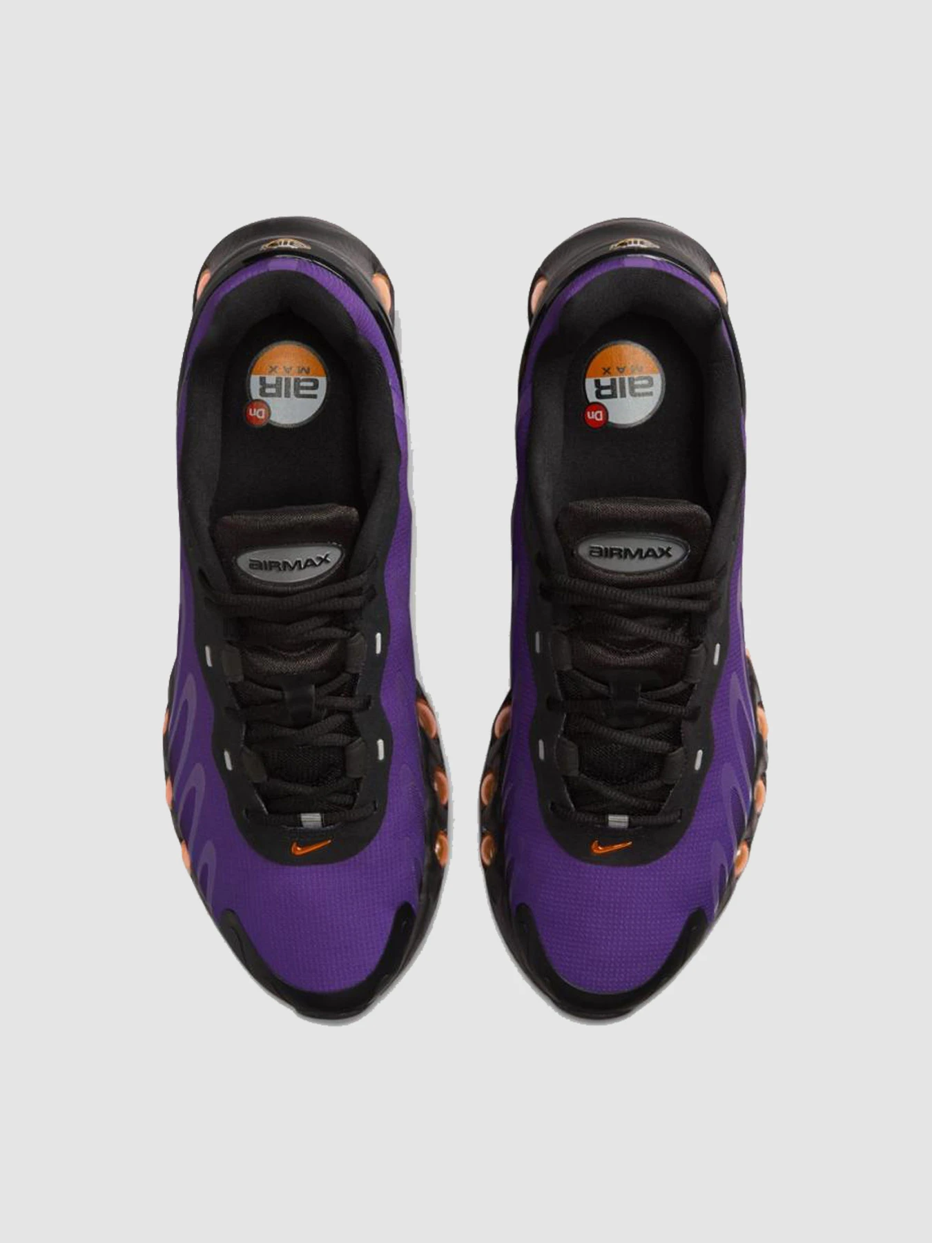 Кроссовки NIKE Air Max Dn8 модель FQ7860-009 Фото