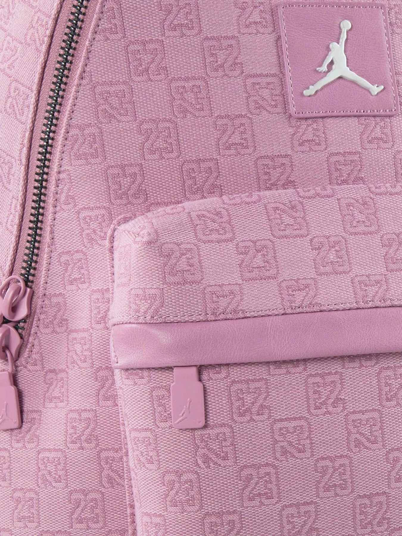 Рюкзаки Jordan Monogram Backpack (25L) Pink Glaz модель MA0758-AF4 Рюкзаки Jordan Monogram Backpack (25L) Pink Glaz модель MA0758-AF4 Фото