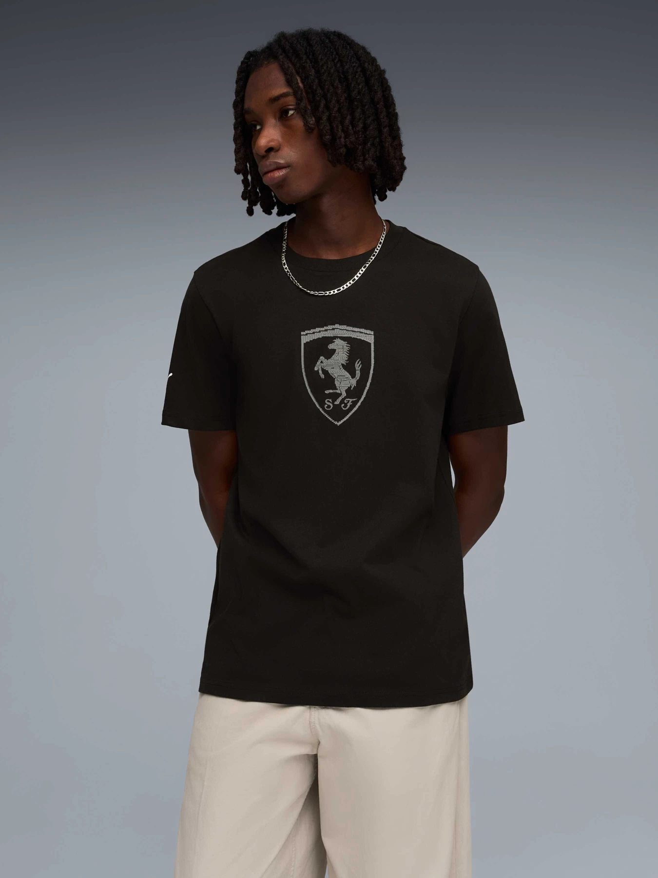 Футболки і поло PUMA Ferrari Tonal Shield Tee модель 635311 Футболки і поло PUMA Ferrari Tonal Shield Tee модель 635311 Фото