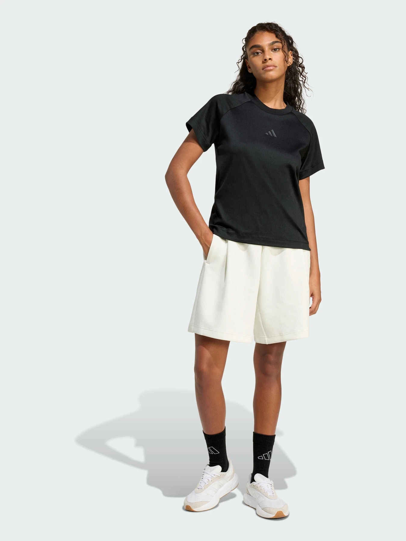 Футболки і поло Adidas модель KC8089 Футболки і поло Adidas модель KC8089 Фото