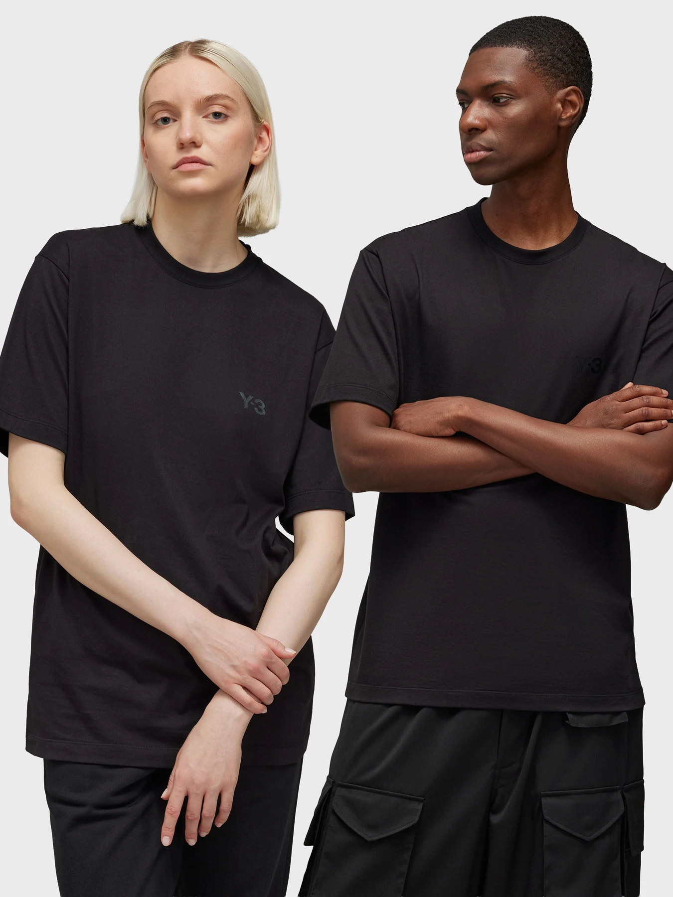 Футболки и поло Adidas Y-3 модель IW0066 Футболки и поло Adidas Y-3 модель IW0066 Фото