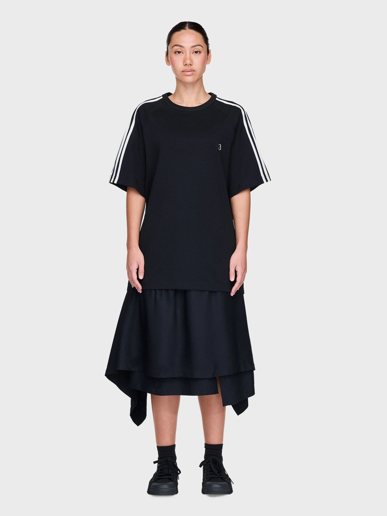 Футболки и поло Adidas Y-3 модель JW7352 Футболки и поло Adidas Y-3 модель JW7352 Фото
