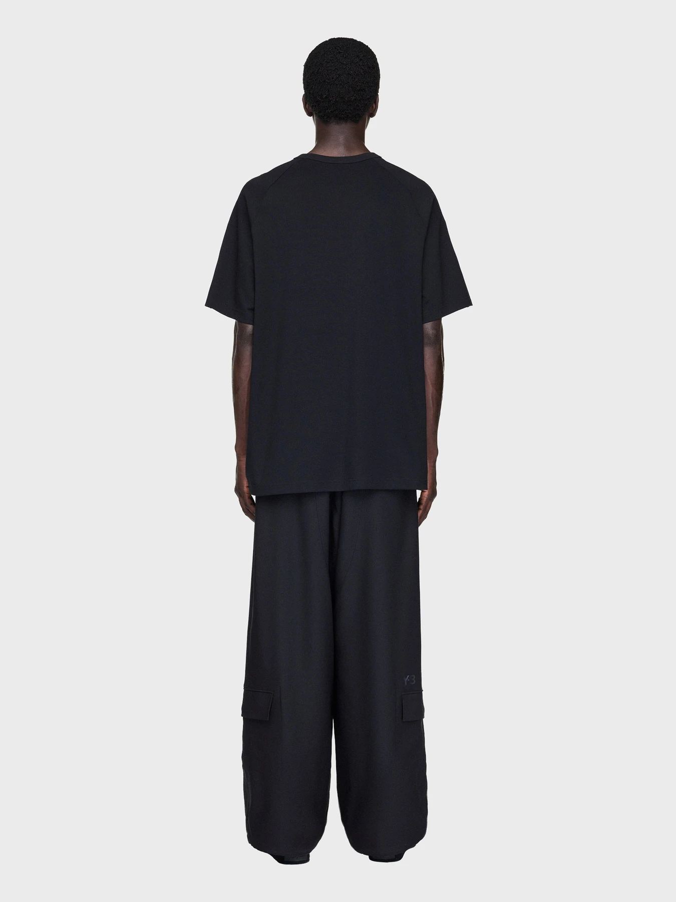Футболки и поло Adidas Y-3 модель JW7352 Футболки и поло Adidas Y-3 модель JW7352 Фото