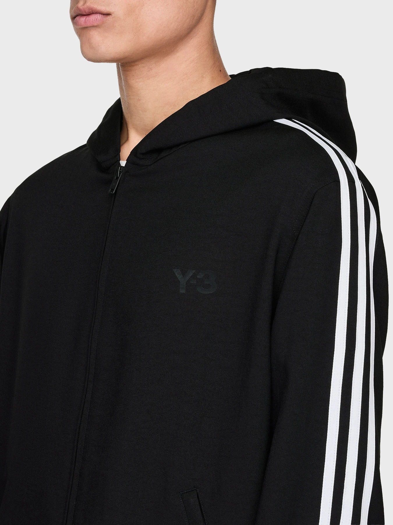 Худі та світшоти Adidas модель JW7354 Худі та світшоти Adidas модель JW7354 Фото