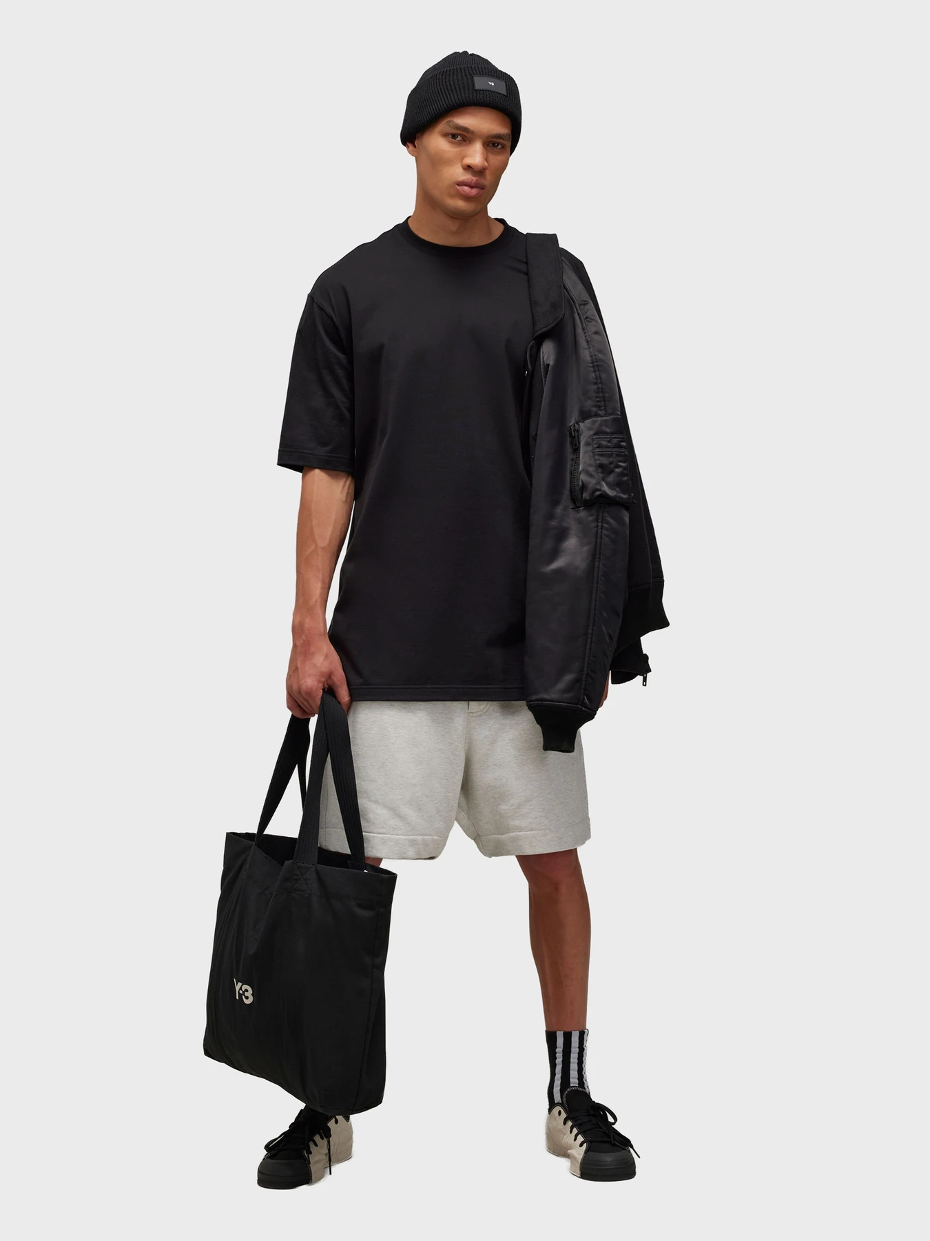 Футболки и поло Adidas Y-3 модель IW0071 Футболки и поло Adidas Y-3 модель IW0071 Фото