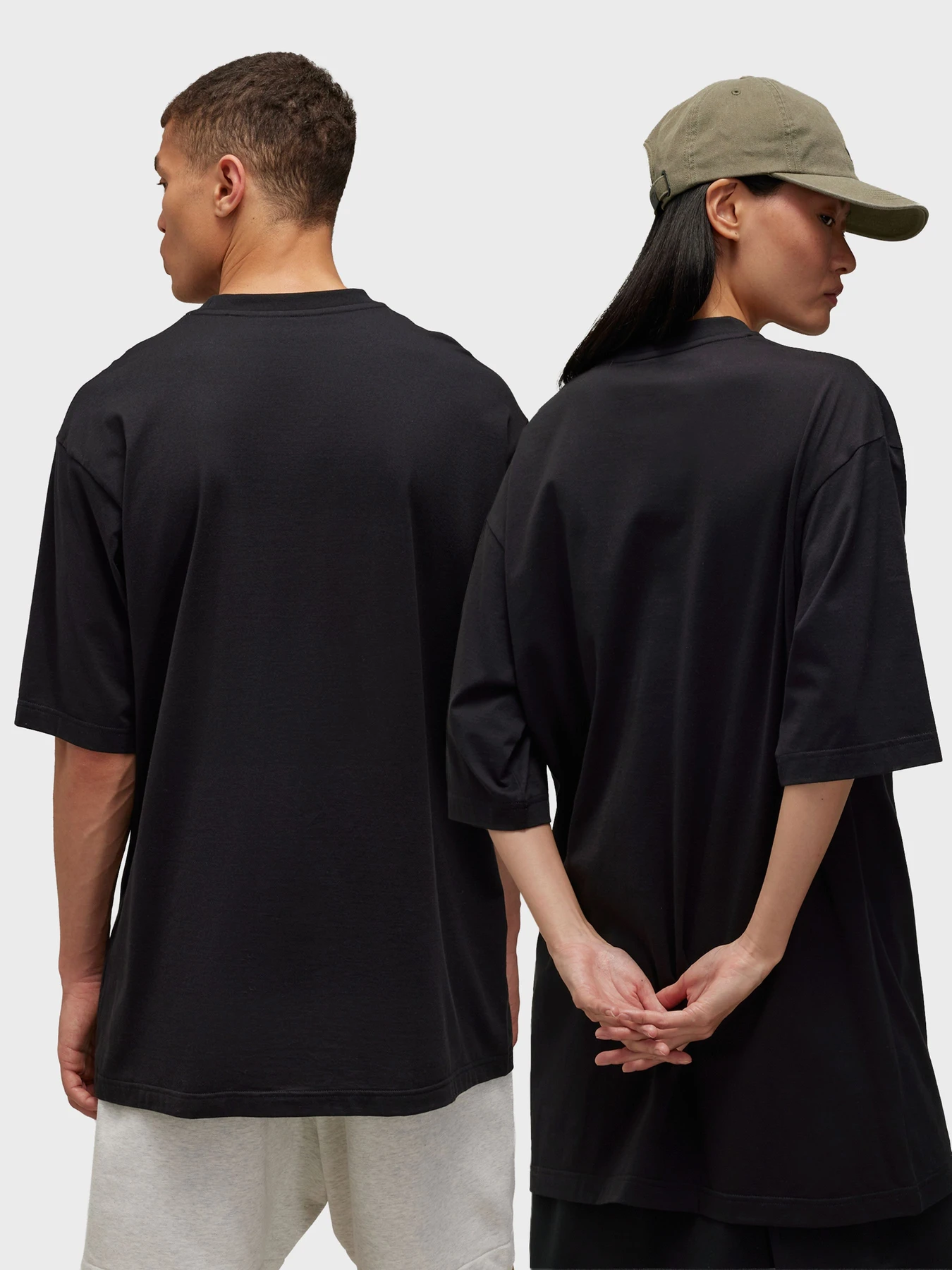 Футболки и поло Adidas Y-3 модель IW0071 Футболки и поло Adidas Y-3 модель IW0071 Фото