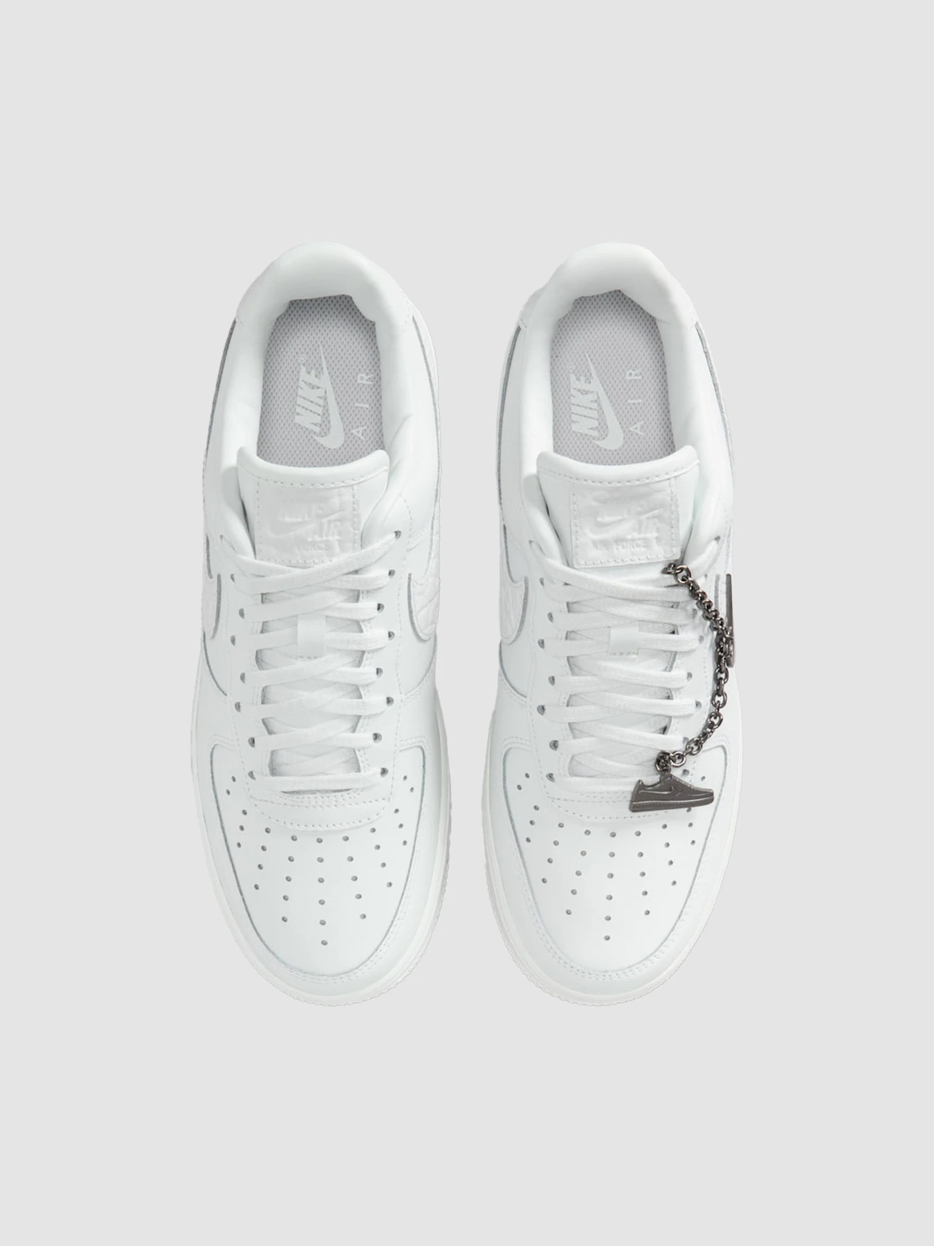Кросівки NIKE Air Force 1 '07 Low модель IM6485-121 Кросівки NIKE Air Force 1 '07 Low модель IM6485-121 Фото