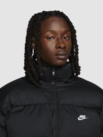 Куртки и дубленки NIKE Sportswear Club Puffer модель FB7368-010 Фото