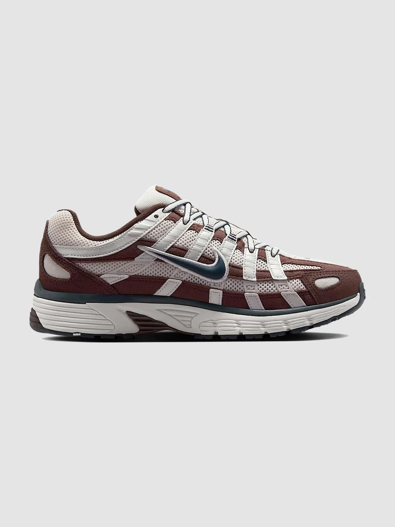 Кросівки NIKE P-6000 Phantom Brown модель HV8972-001 Кросівки NIKE P-6000 Phantom Brown модель HV8972-001 Фото