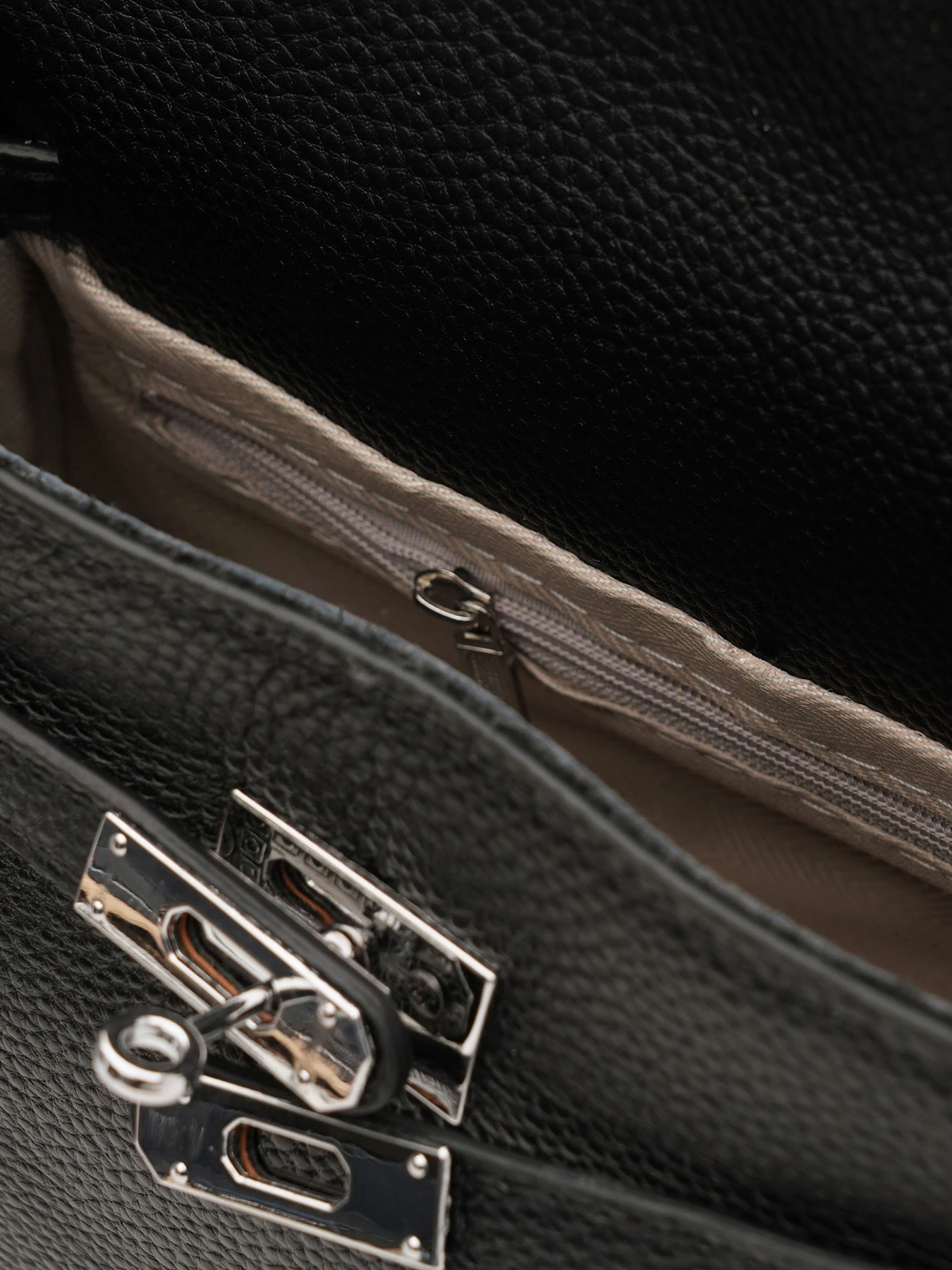 Сумки Borsa Leather модель K1608bl-black Фото