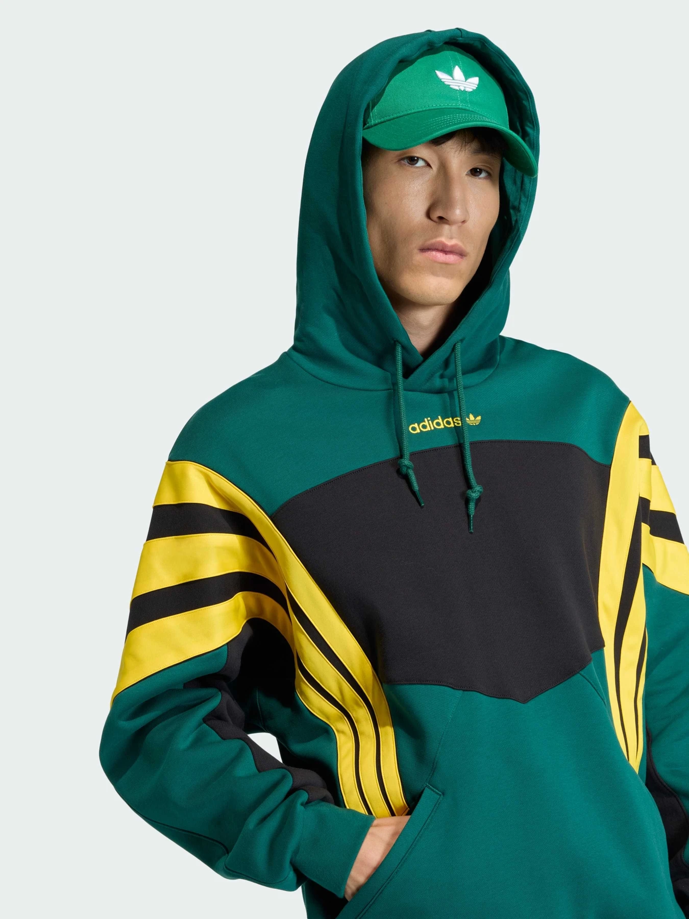 Худі та світшоти Adidas модель KT0728 Худі та світшоти Adidas модель KT0728 Фото