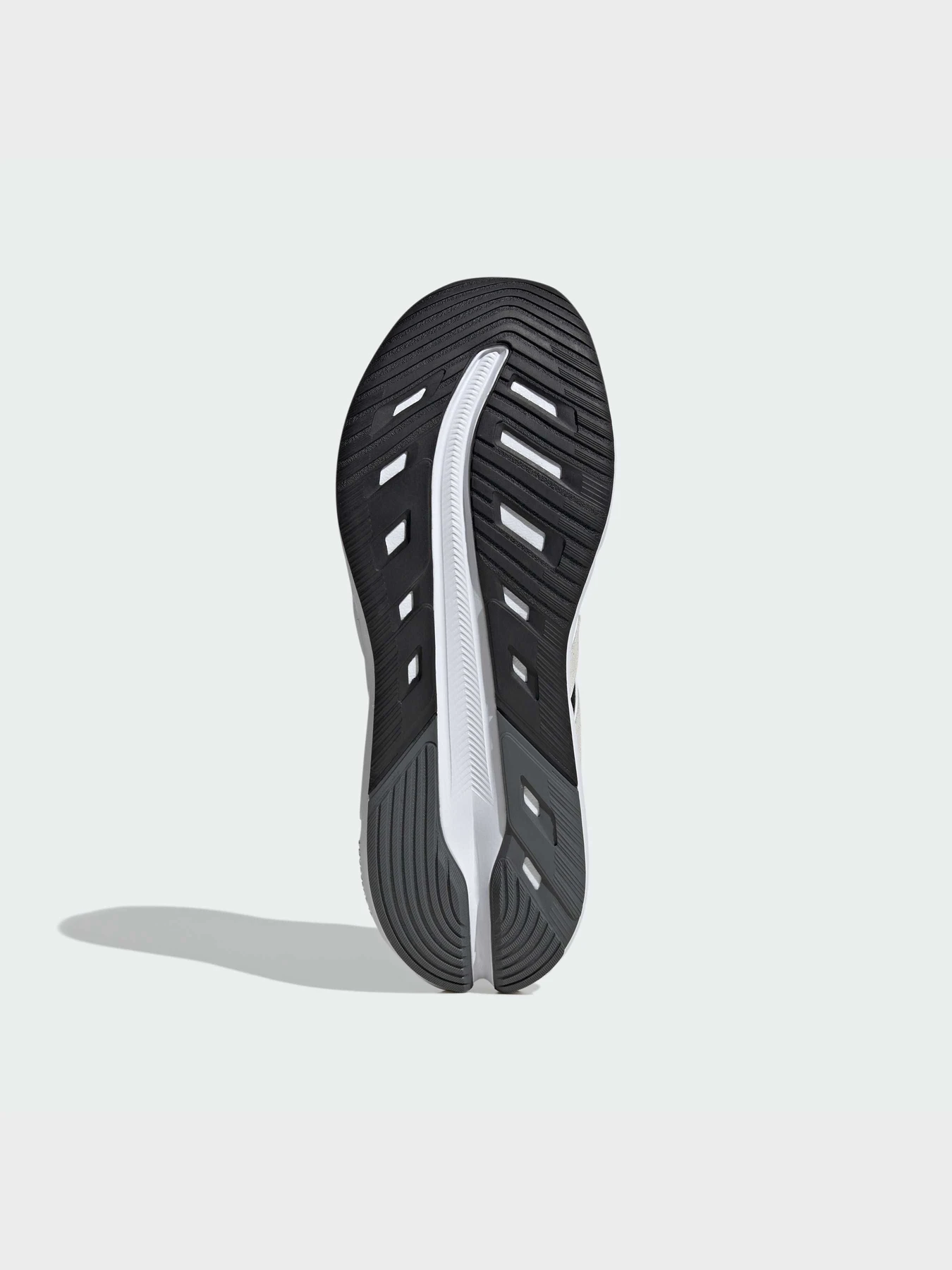 Кроссовки Adidas модель JR5563 Кроссовки Adidas модель JR5563 Фото