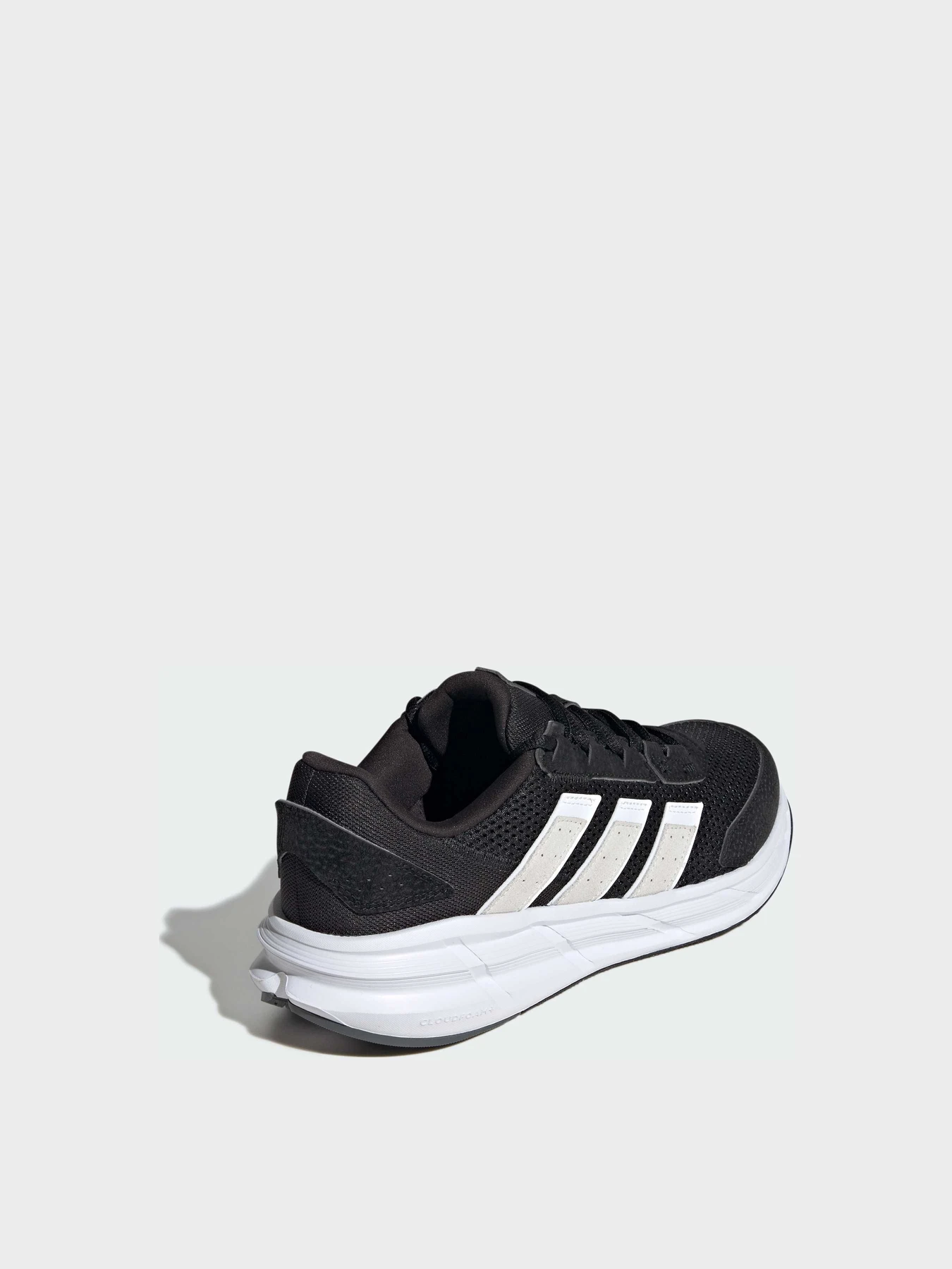 Кроссовки Adidas модель JR5563 Кроссовки Adidas модель JR5563 Фото