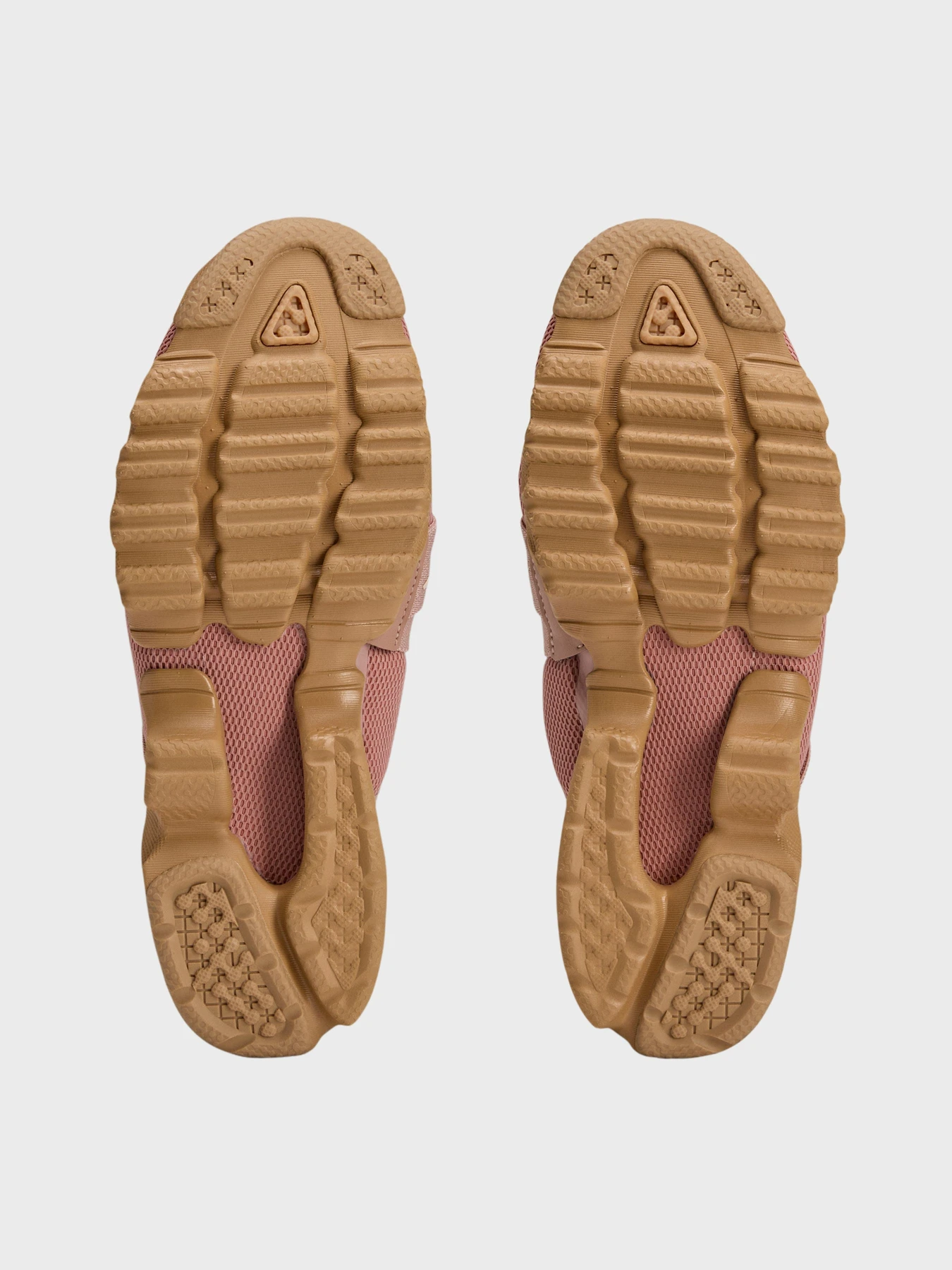 Кросівки Adidas модель JS0114 Кросівки Adidas модель JS0114 Фото