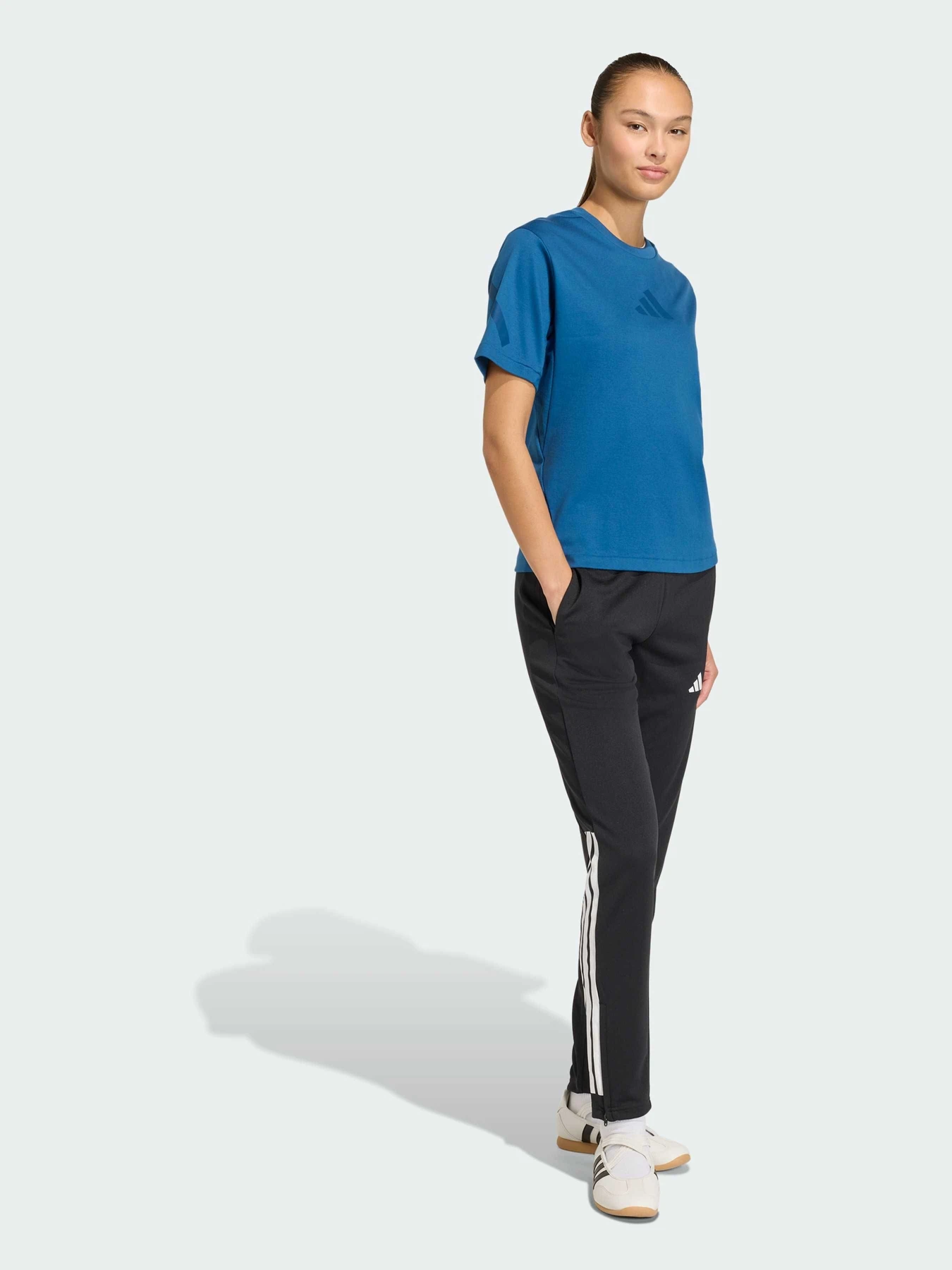 Футболки и поло Adidas ZNE модель KR0203 Футболки и поло Adidas ZNE модель KR0203 Фото