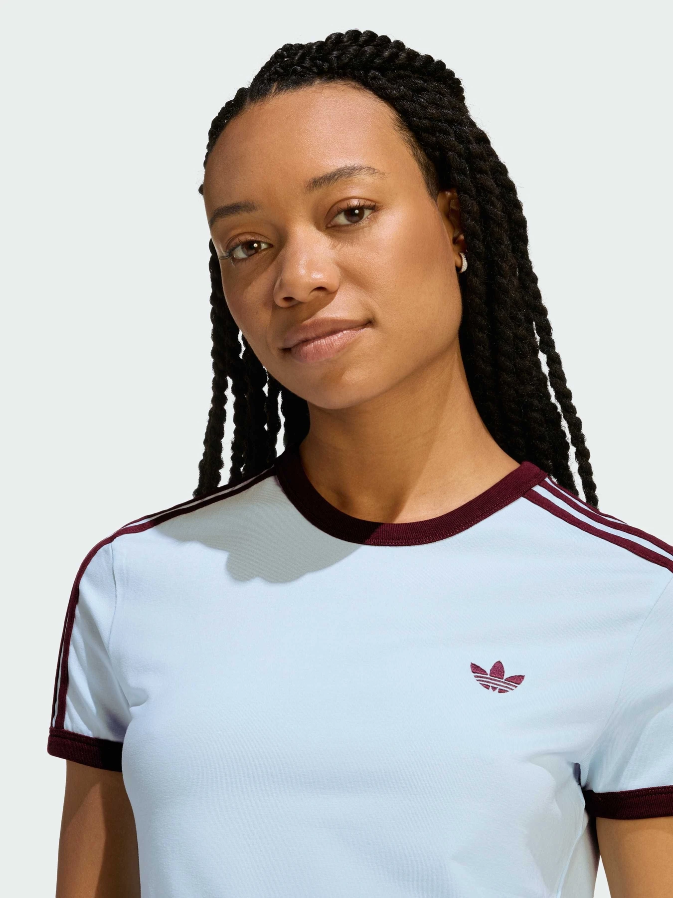 Футболки и поло Adidas Adicolor модель KD3684 Футболки и поло Adidas Adicolor модель KD3684 Фото