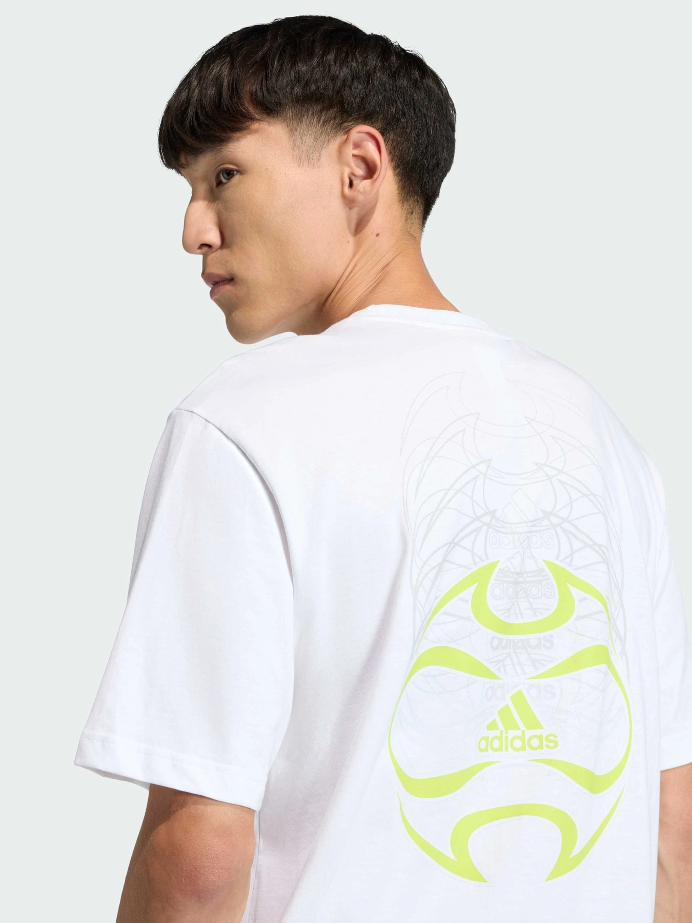 Футболки и поло Adidas модель KE9613 Футболки и поло Adidas модель KE9613 Фото