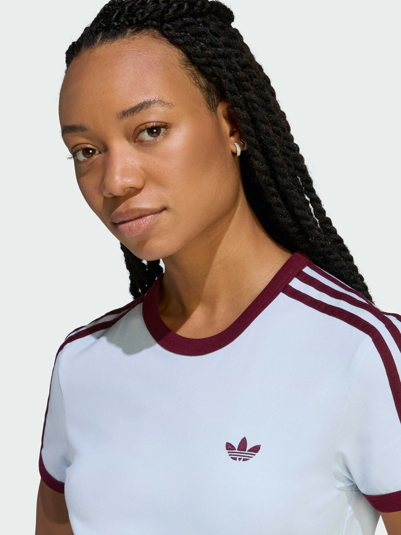 Платья Adidas Adicolor модель KD3694 Платья Adidas Adicolor модель KD3694 Фото
