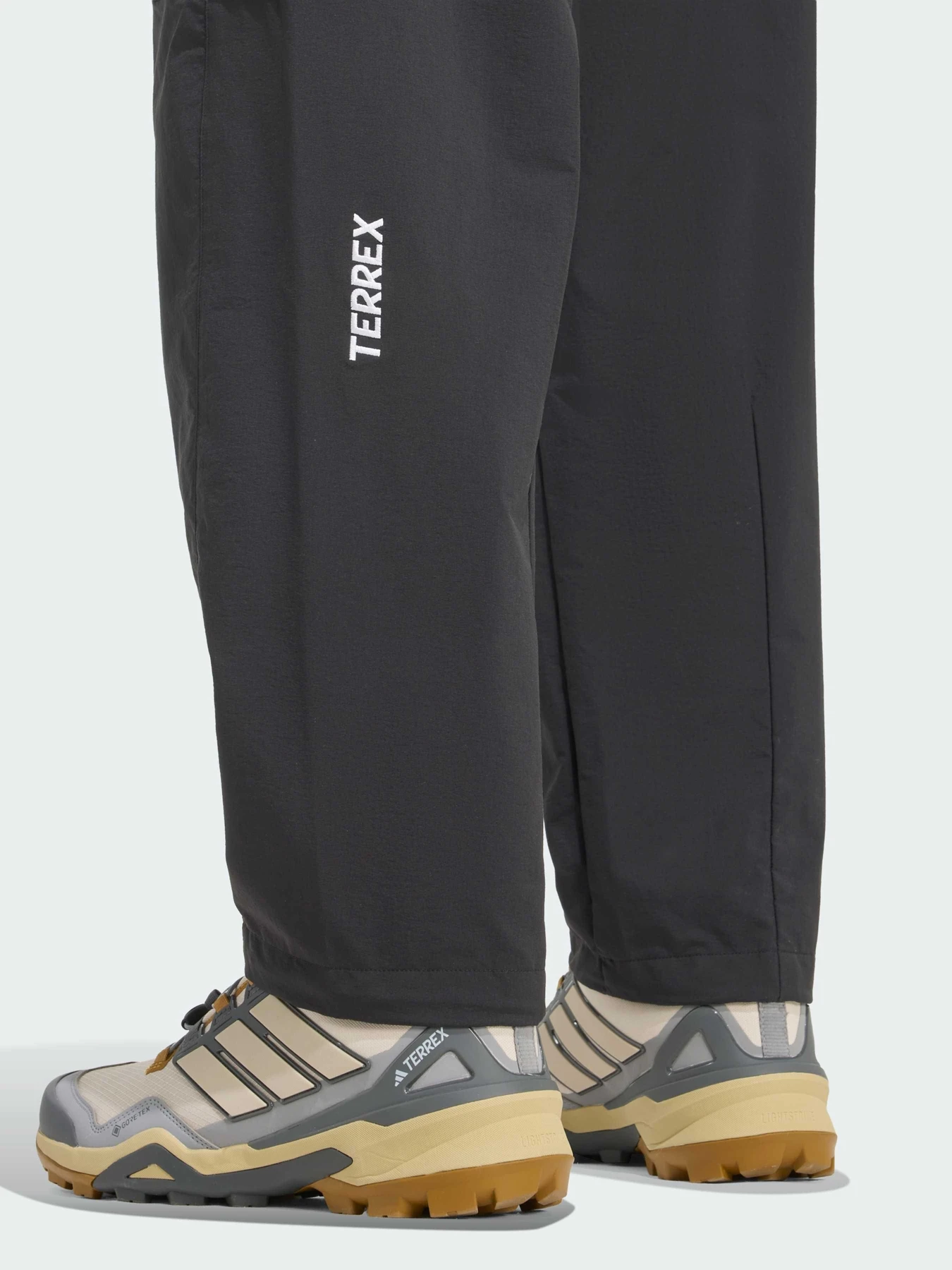 Брюки Adidas модель KE4998 Брюки Adidas модель KE4998 Фото