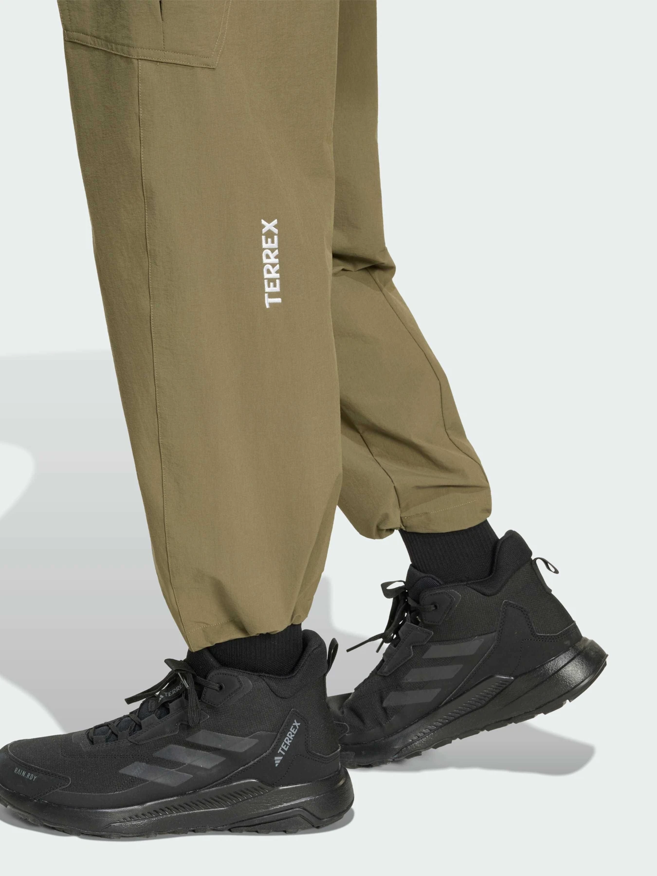 Брюки Adidas модель KE5001 Брюки Adidas модель KE5001 Фото