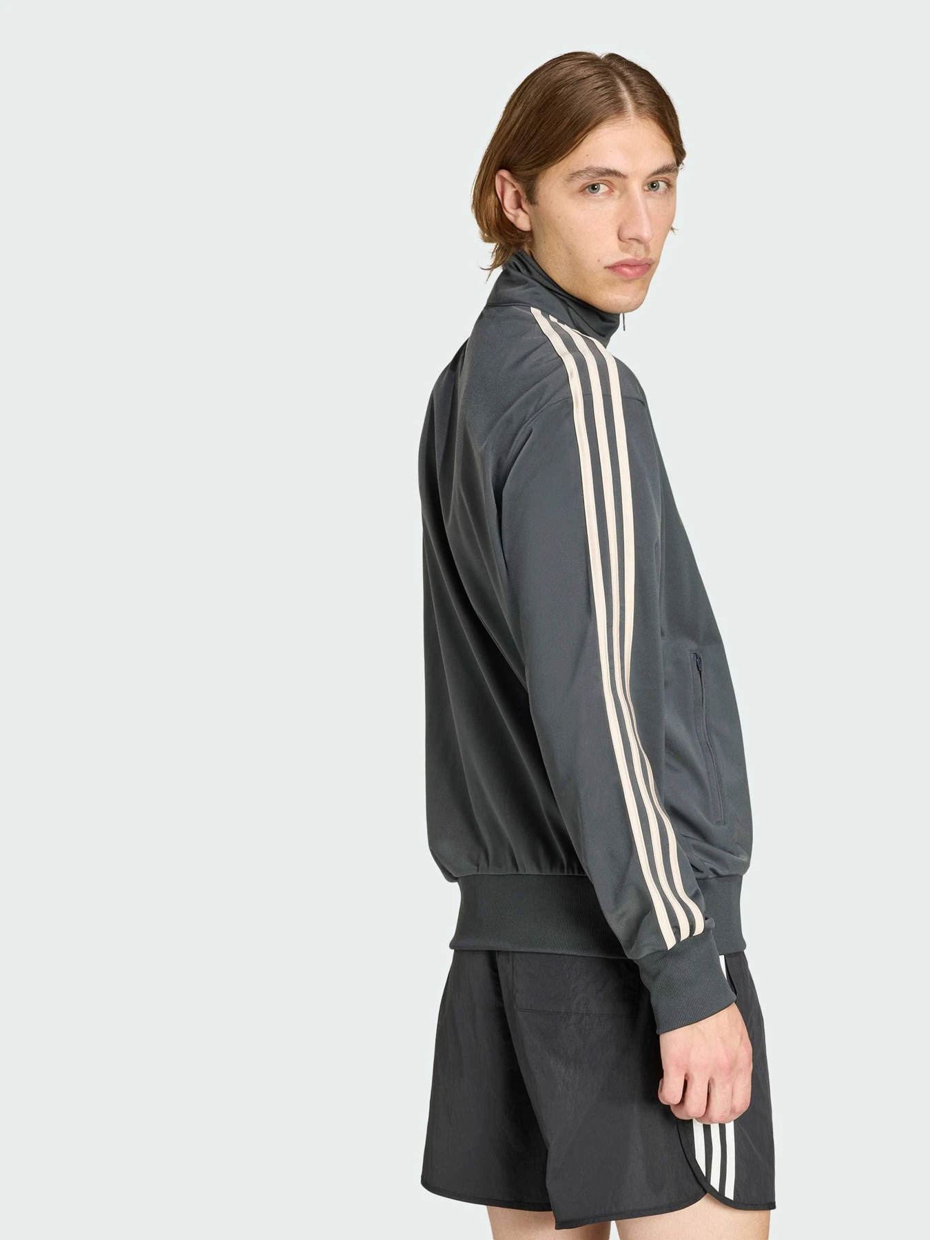 Худи и свитшоты Adidas Adicolor модель KE1641 Худи и свитшоты Adidas Adicolor модель KE1641 Фото