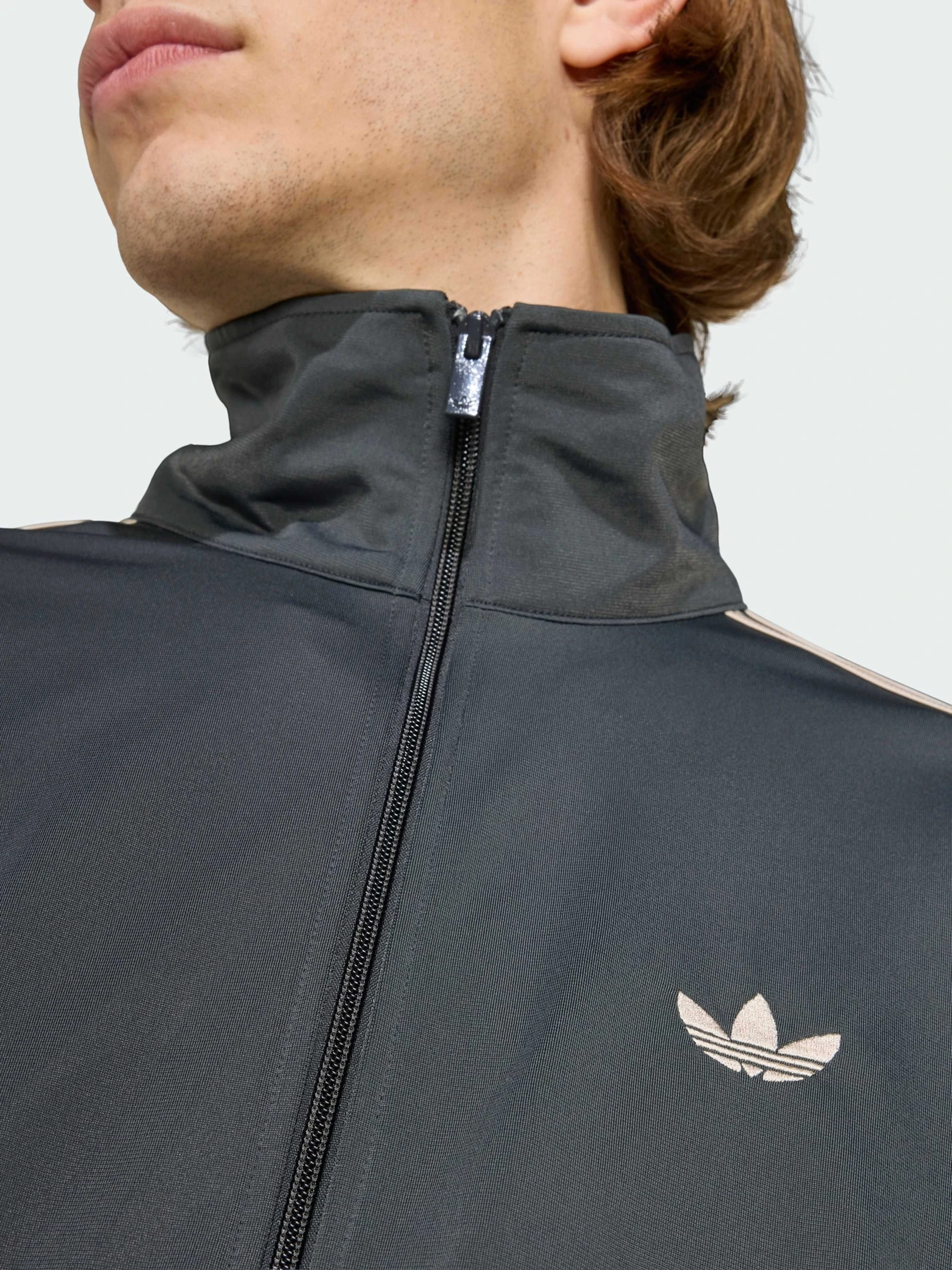 Худи и свитшоты Adidas Adicolor модель KE1641 Худи и свитшоты Adidas Adicolor модель KE1641 Фото